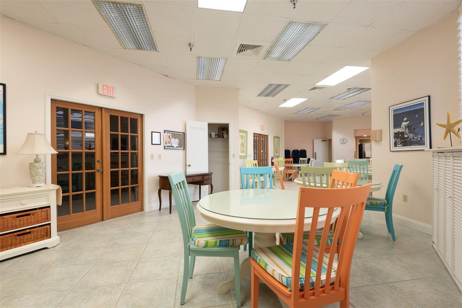 OCEANS ATRIUM 01 - Residential