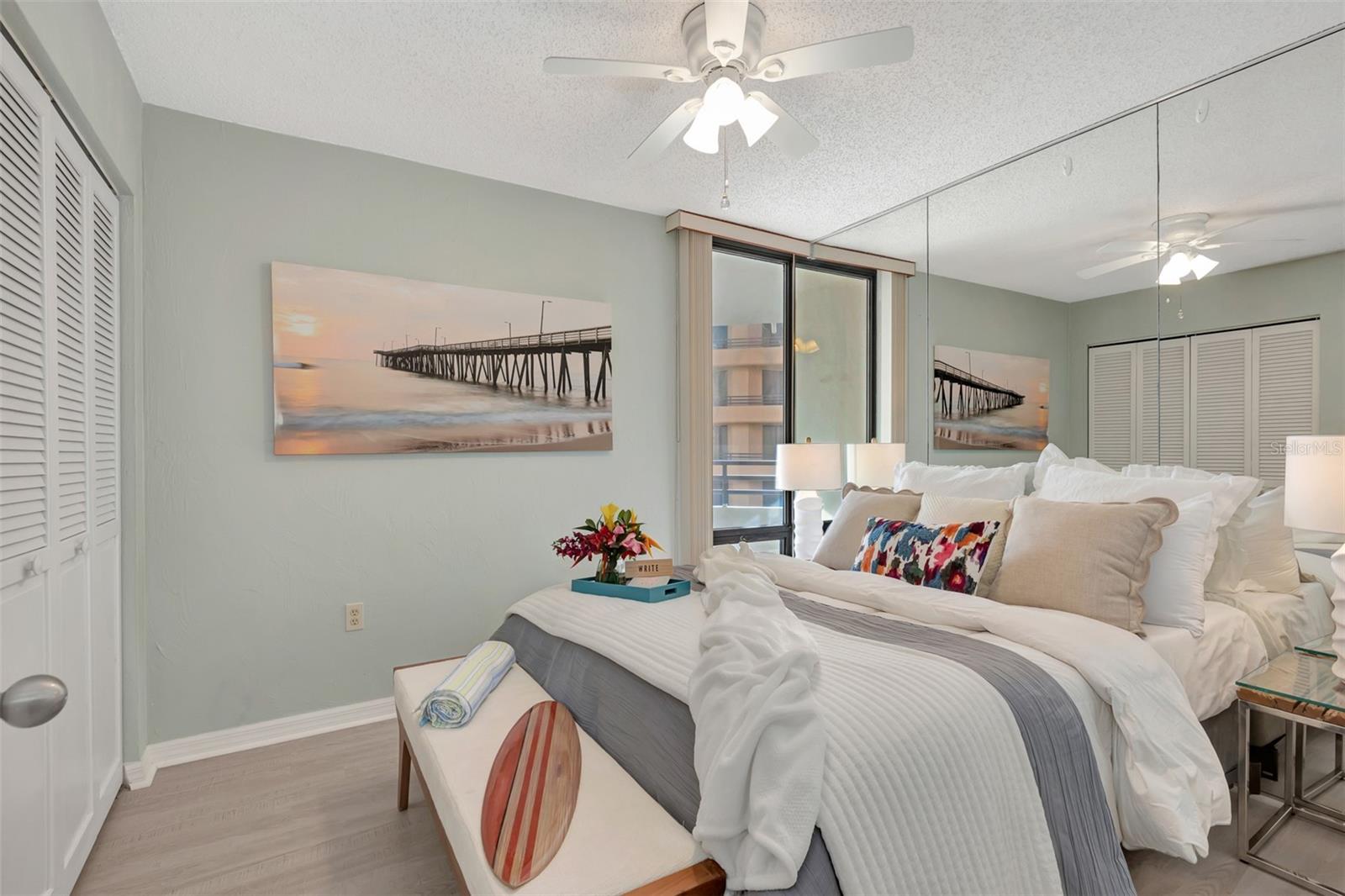 OCEANS ATRIUM 01 - Residential