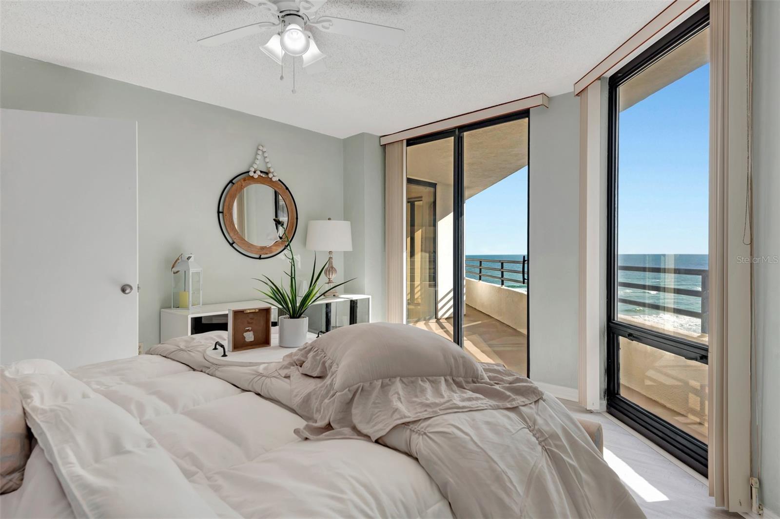 OCEANS ATRIUM 01 - Residential