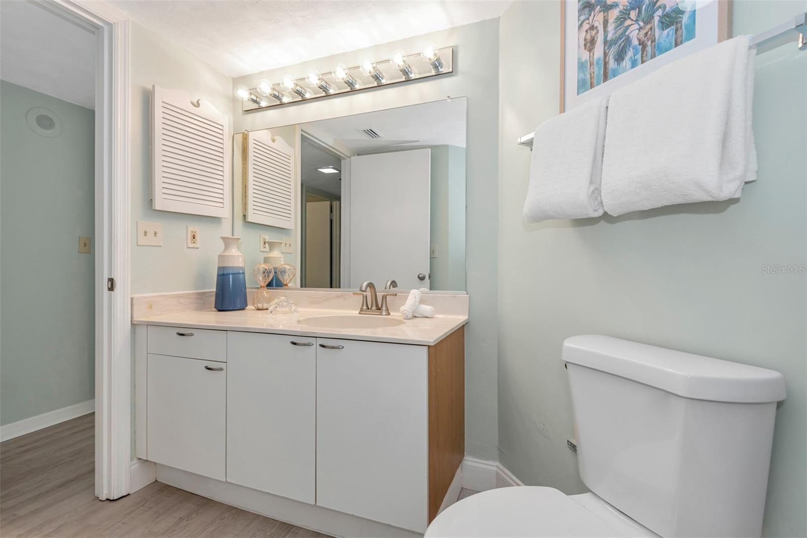 OCEANS ATRIUM 01 - Residential