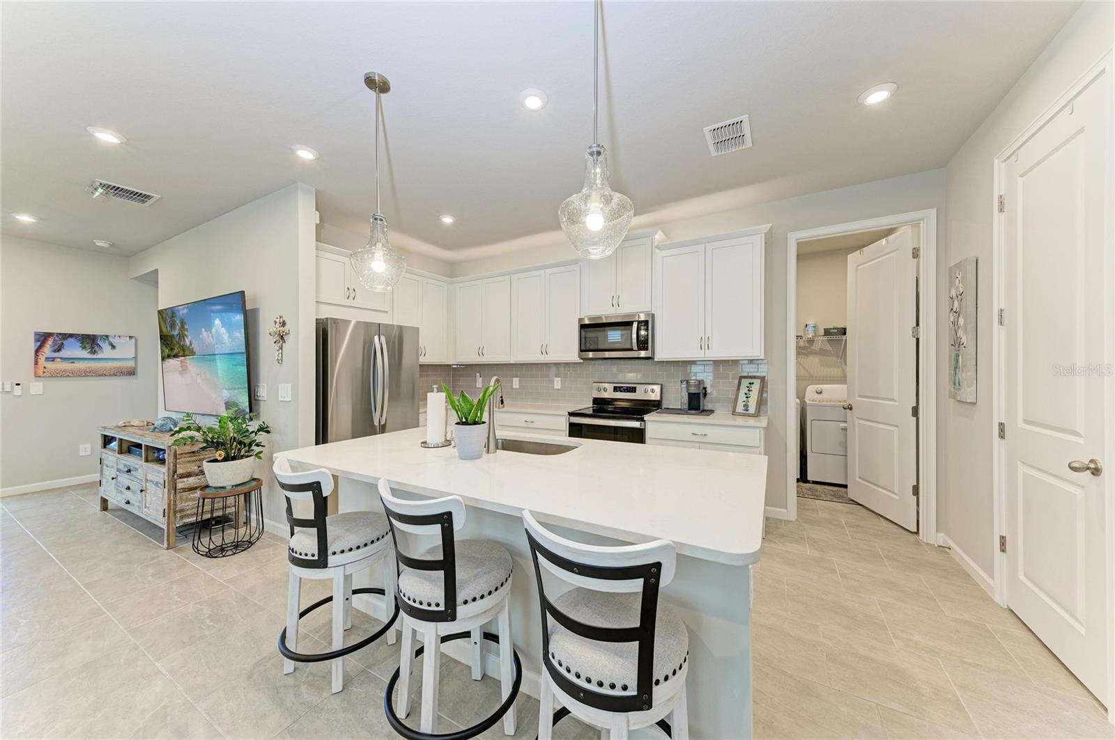 RENAISSANCE/WEST VLGS PH 2B & - Residential