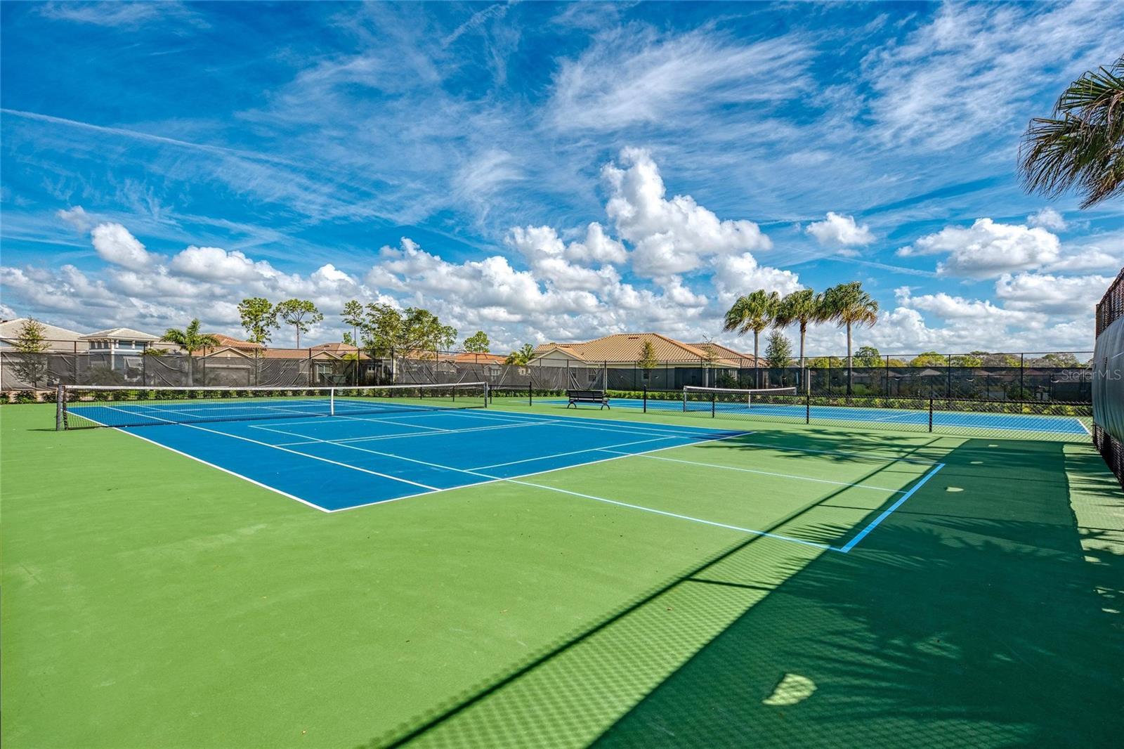 RENAISSANCE/WEST VLGS PH 2B & - Residential