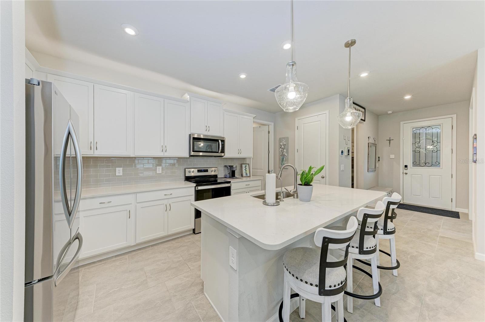 RENAISSANCE/WEST VLGS PH 2B & - Residential