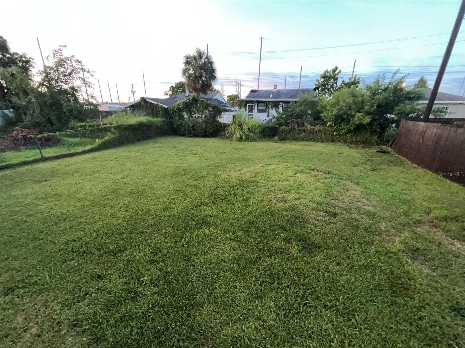 EDGEWATER PARK - Residential Lease
