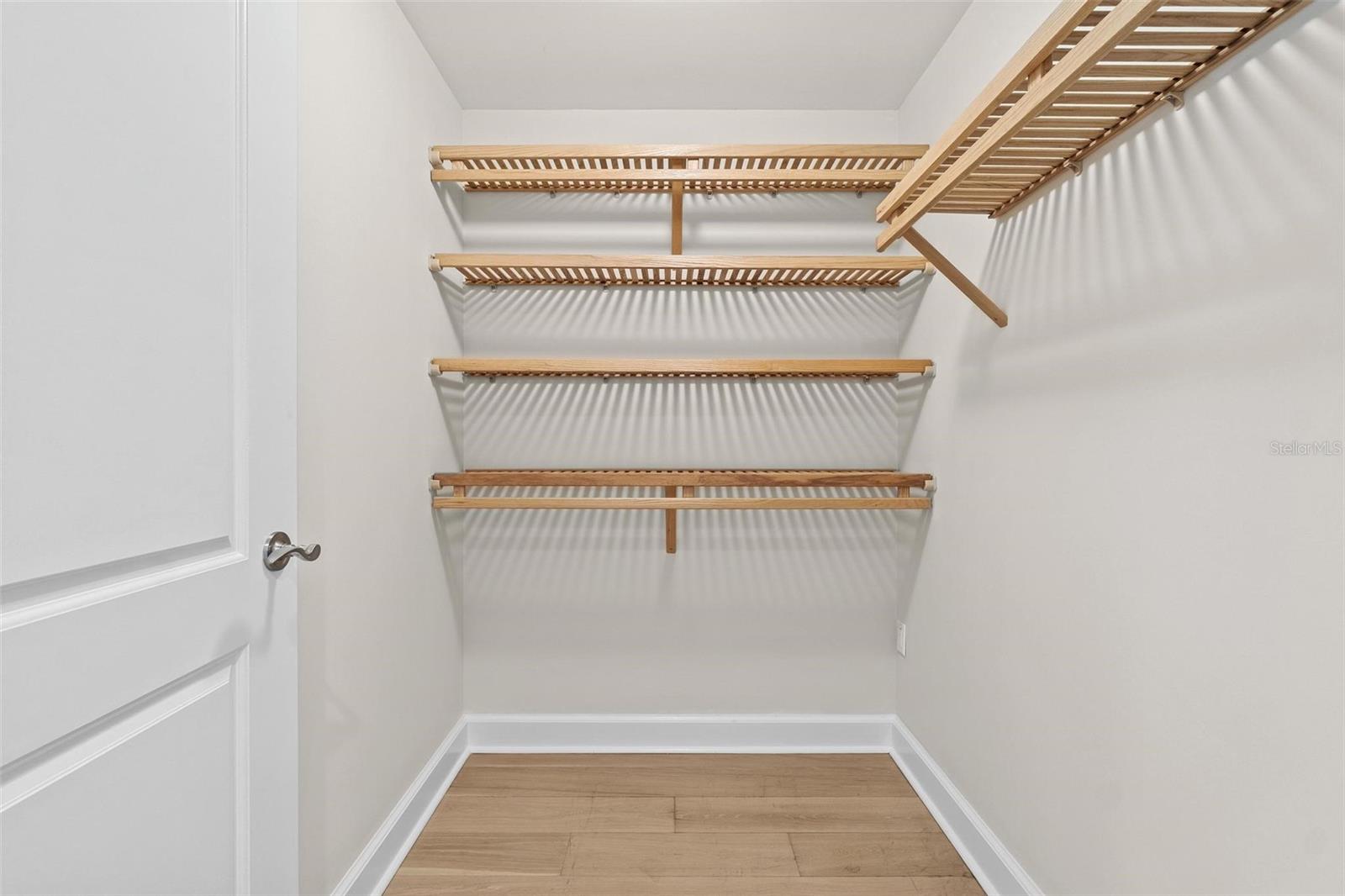 PARKSHORE PLAZA CONDO - Residential