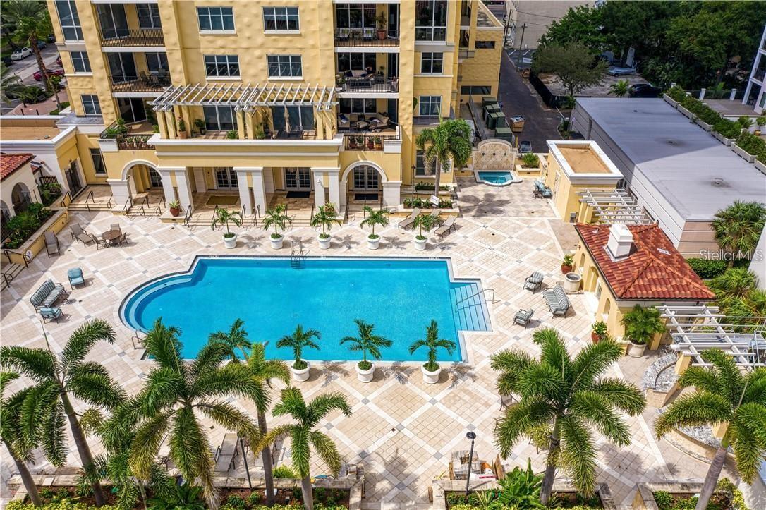 PARKSHORE PLAZA CONDO - Residential