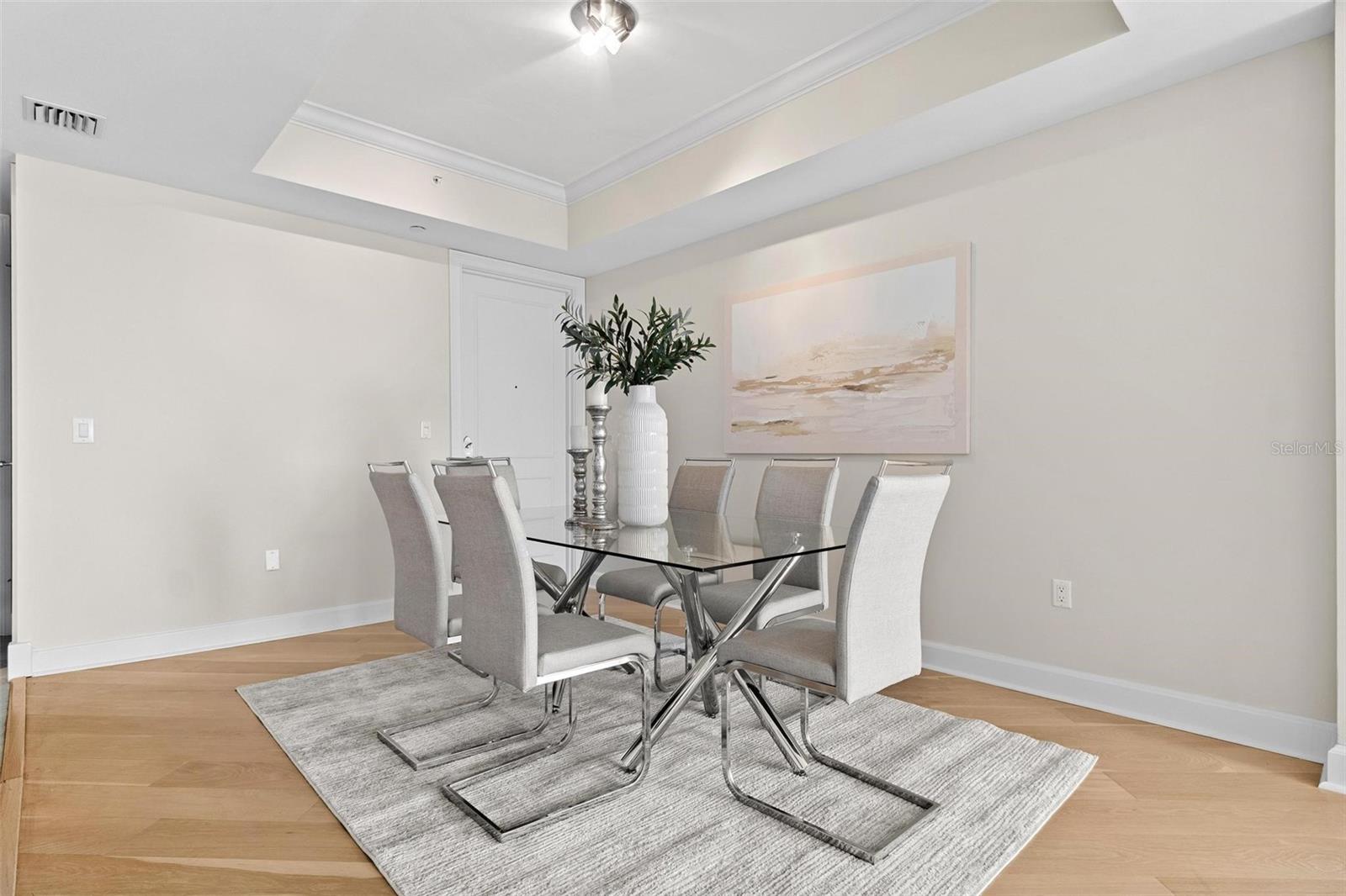 PARKSHORE PLAZA CONDO - Residential