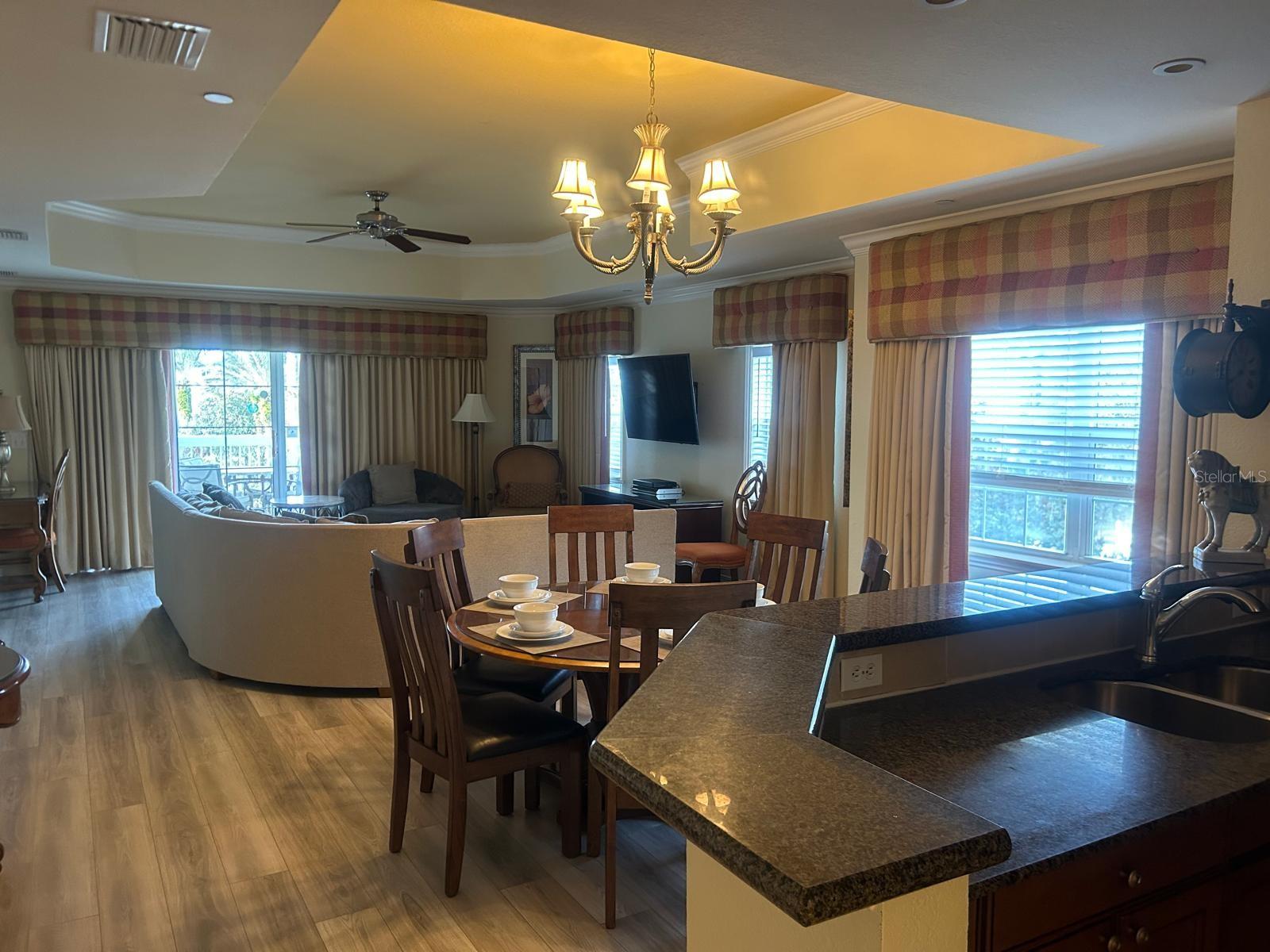 CENTRE COURT RIDGE CONDO PH 10 BLDG J - Residential Lease