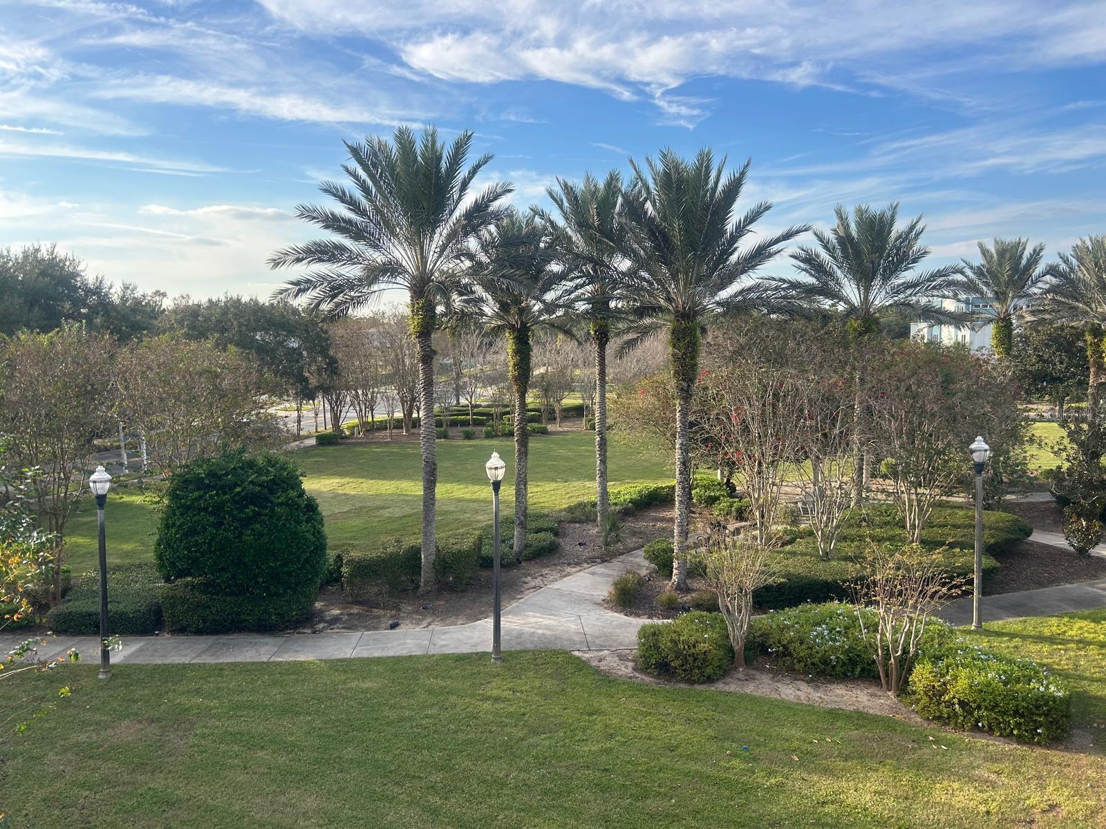 CENTRE COURT RIDGE CONDO PH 10 BLDG J - Residential Lease