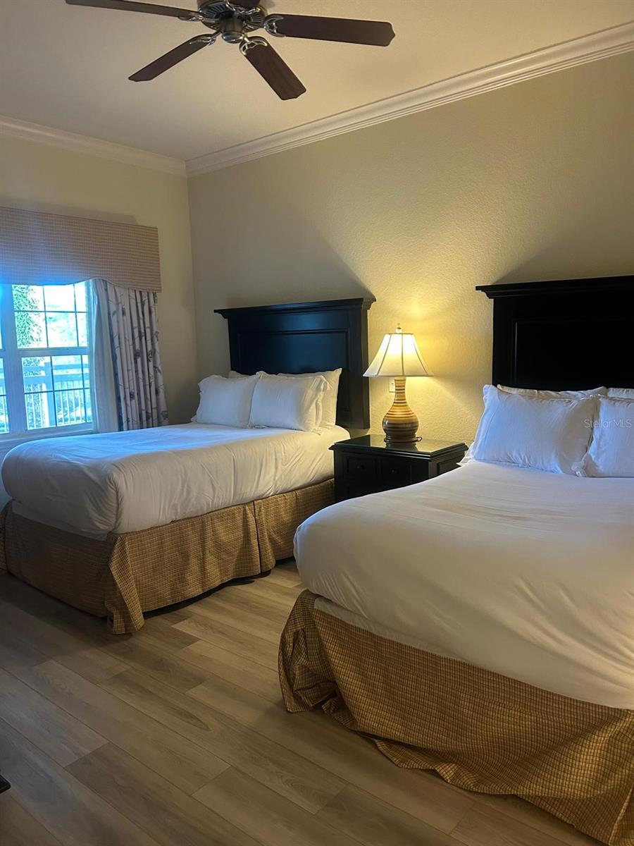 CENTRE COURT RIDGE CONDO PH 10 BLDG J - Residential Lease