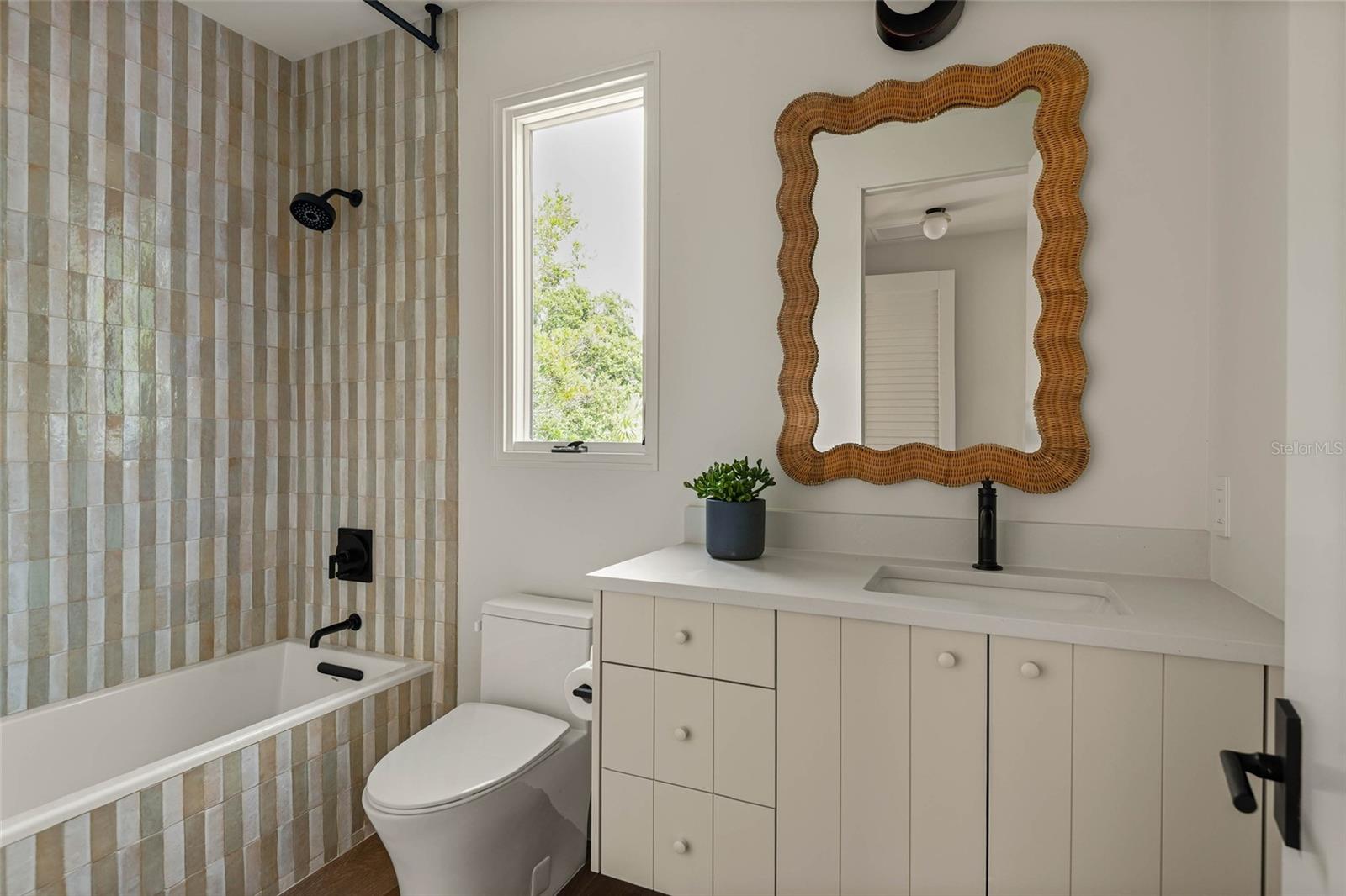 CLOISTER GROVE SUB - Residential