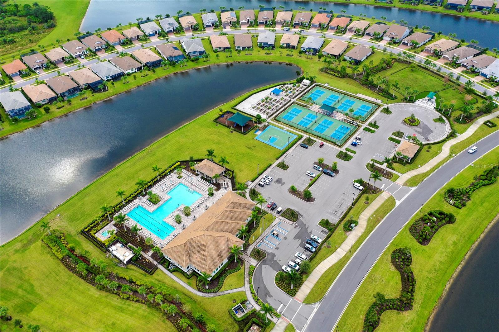 ISLANDWALK AT THE WEST VILLAGES - Residential