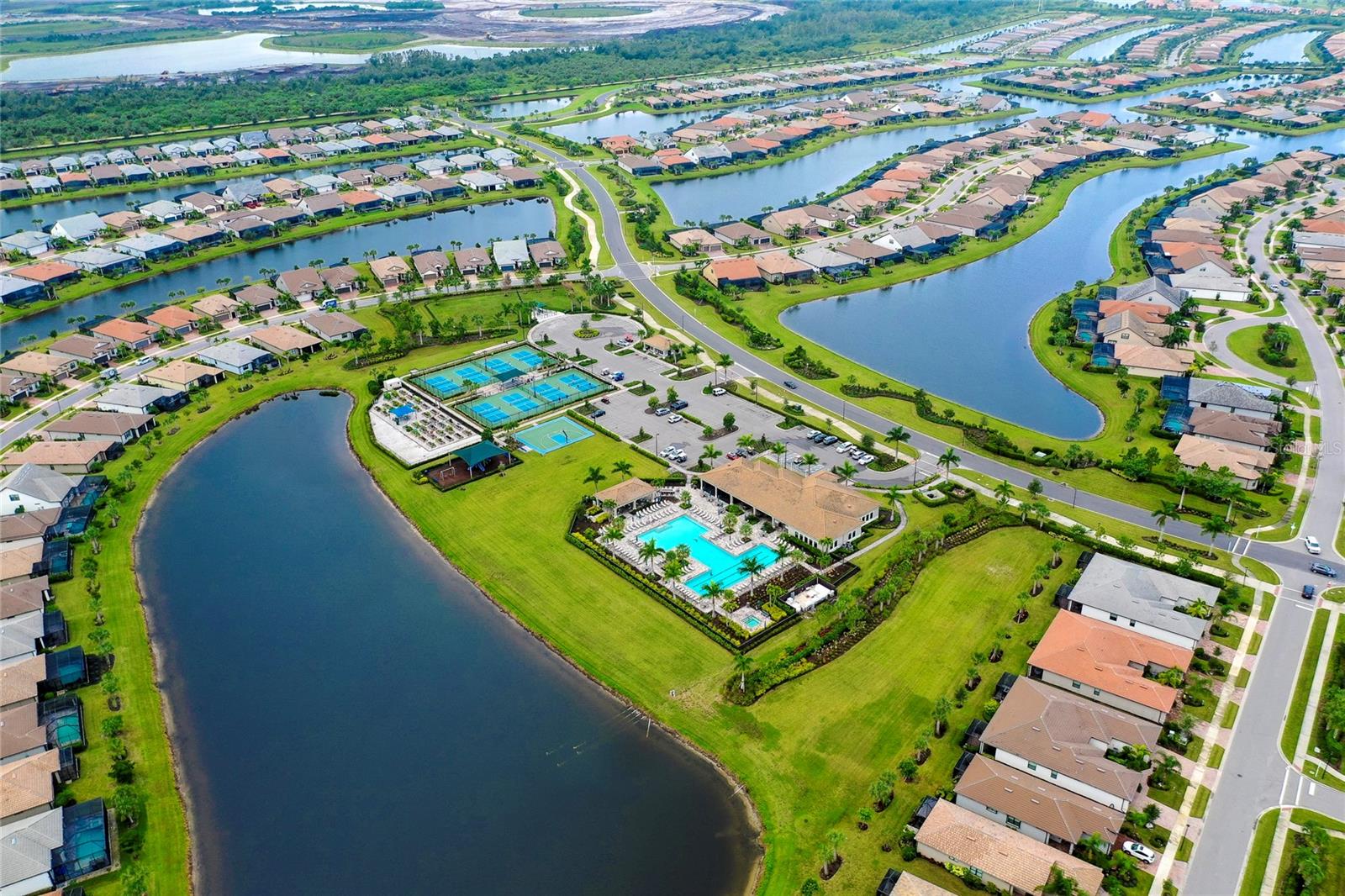 ISLANDWALK AT THE WEST VILLAGES - Residential