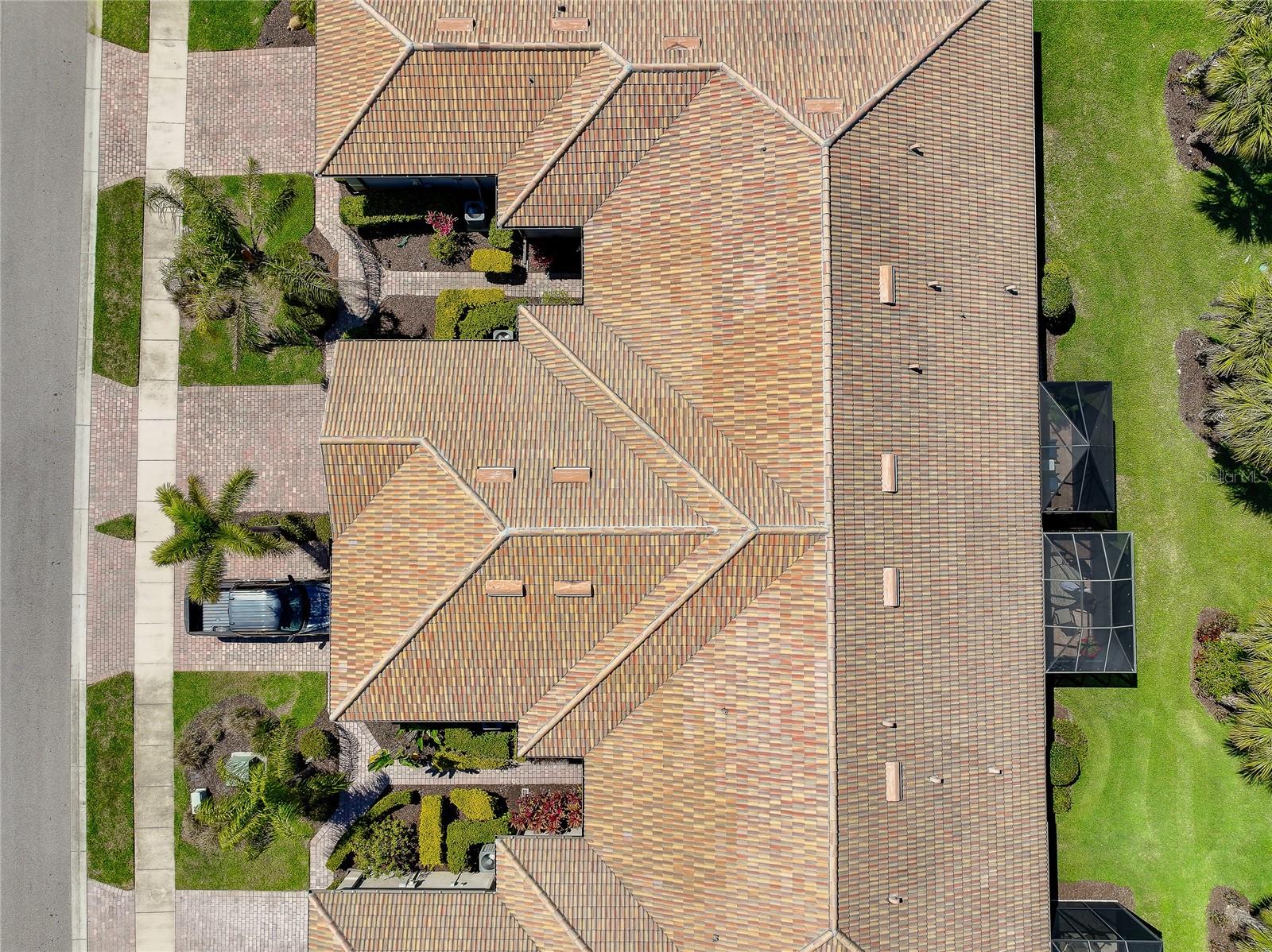 ISLANDWALK AT THE WEST VILLAGES - Residential