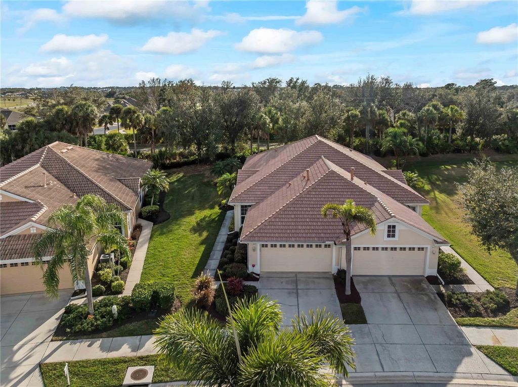 Photo of 4827 Whispering Oaks Drive, North Port, FL 34287 (MLS # N6142224)