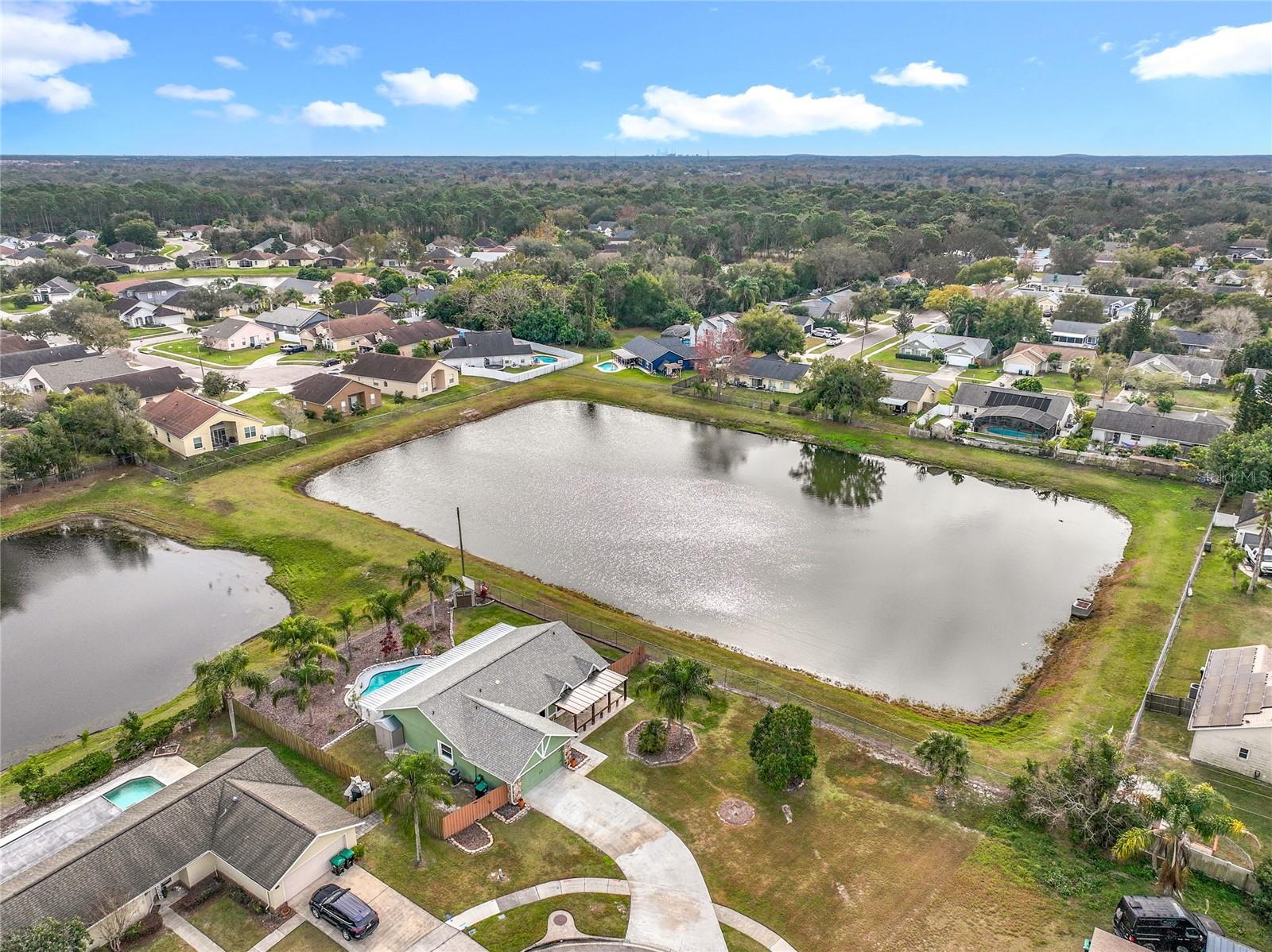 HUNTERS TRACE - Residential