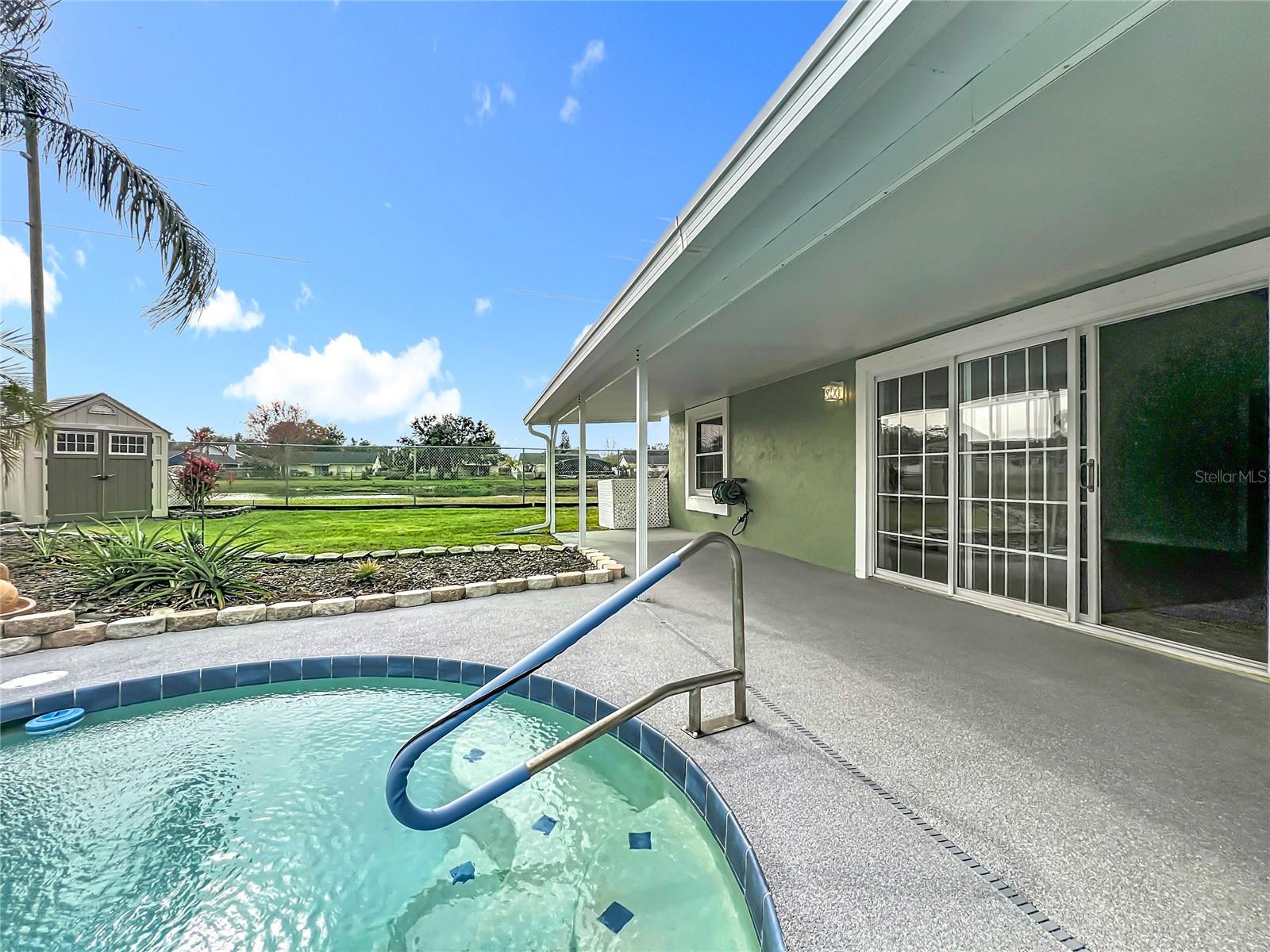 HUNTERS TRACE - Residential