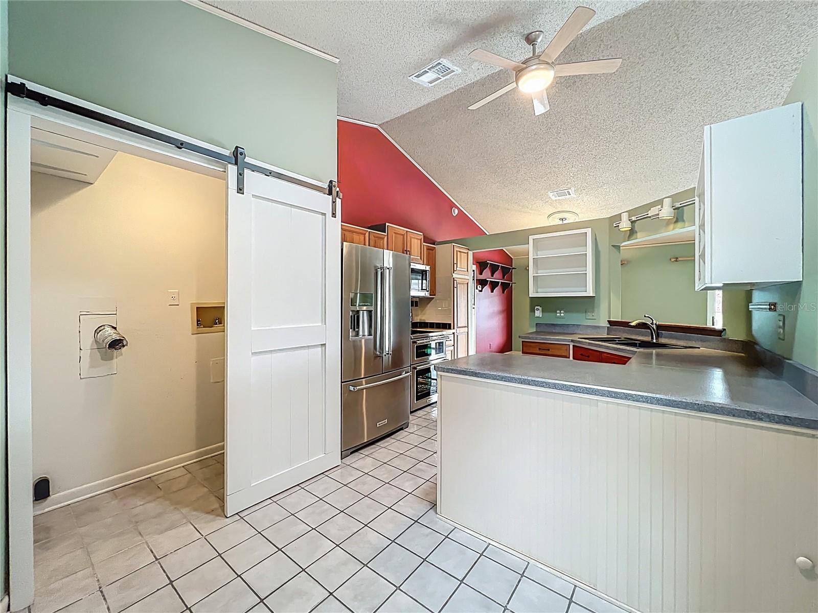 HUNTERS TRACE - Residential