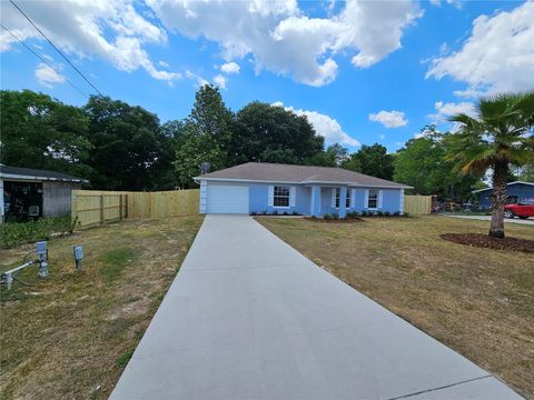 A home in BELLEVIEW