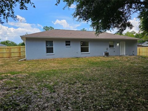 A home in BELLEVIEW