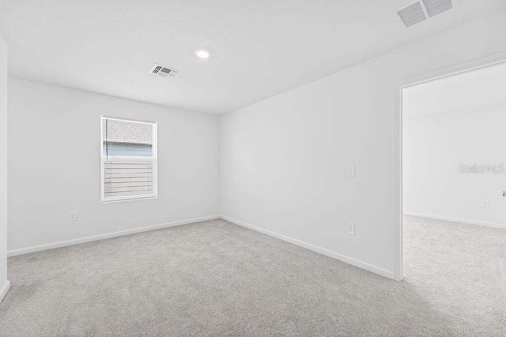 RANCHES/LK MCLEOD III - Residential Lease