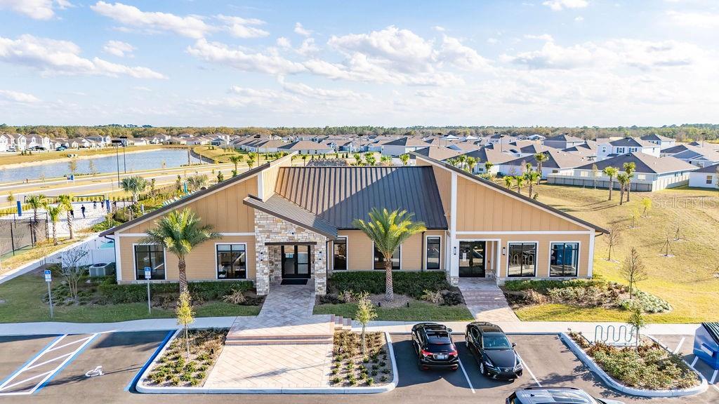 RANCHES/LK MCLEOD III - Residential Lease