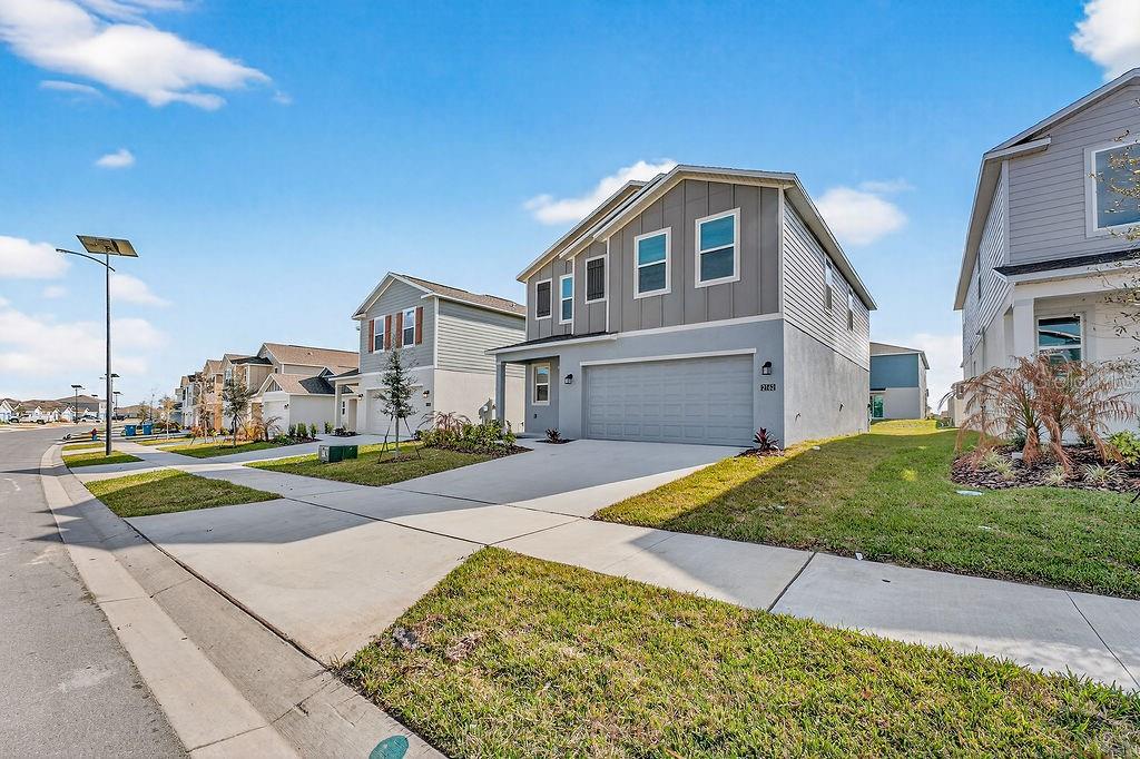 RANCHES/LK MCLEOD III - Residential Lease