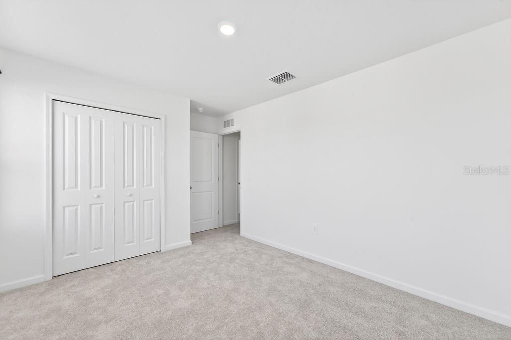 RANCHES/LK MCLEOD III - Residential Lease