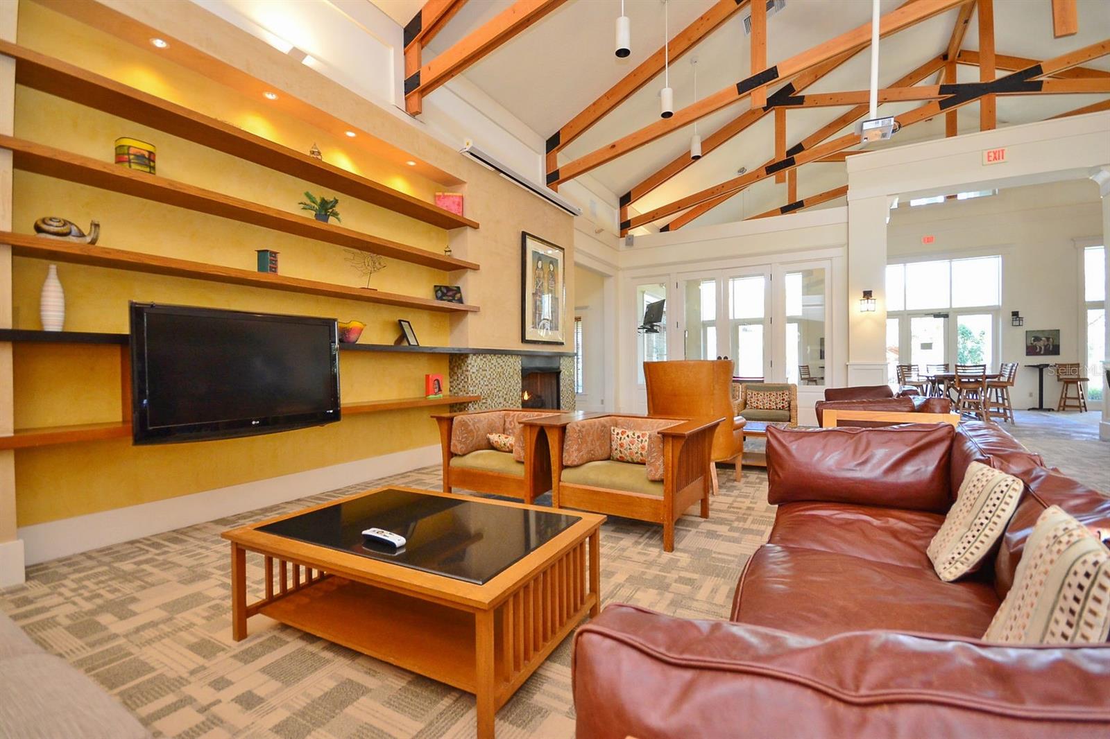 ARTISAN CLUB CONDO PH 2 - Residential