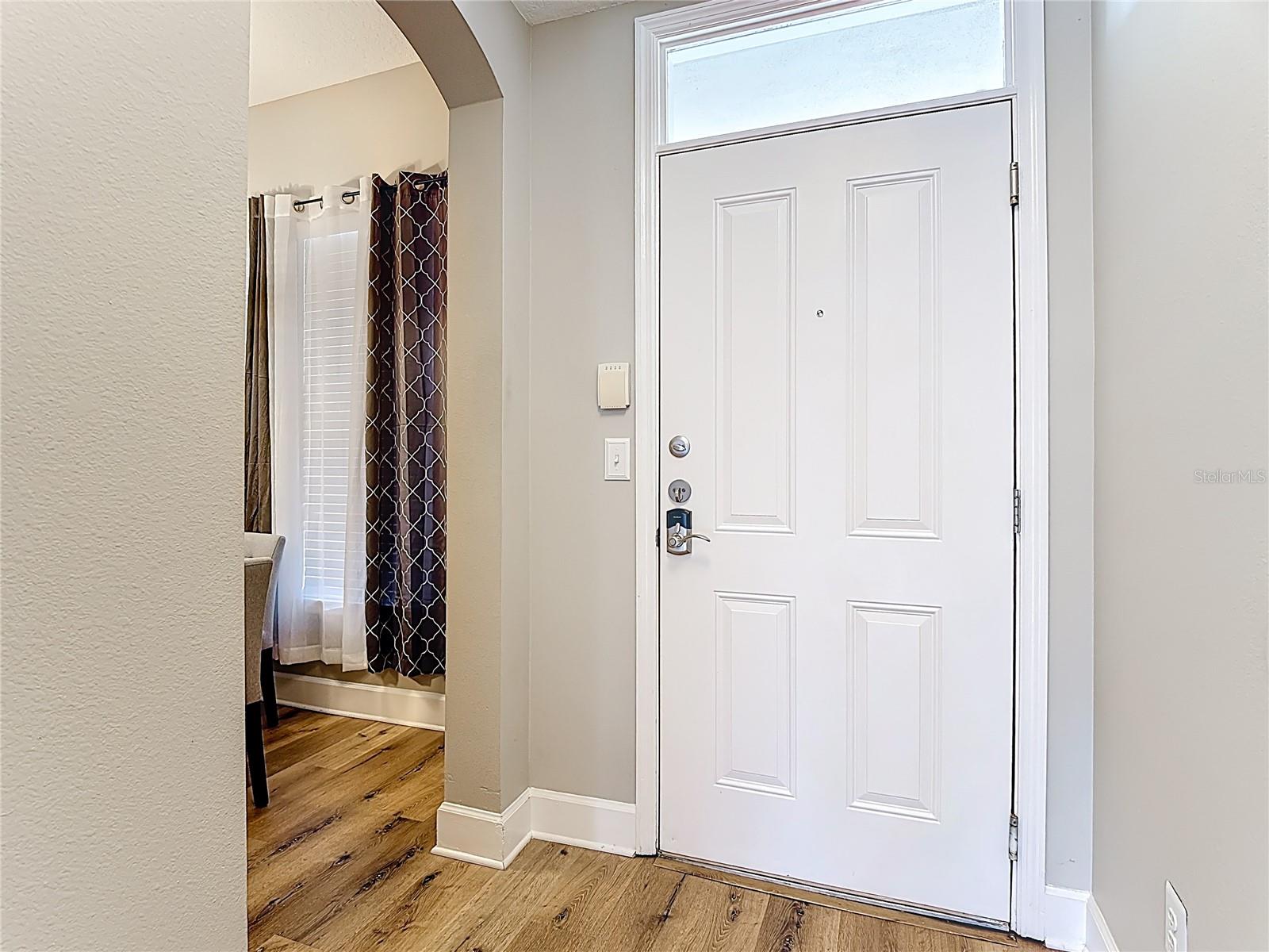 ARTISAN CLUB CONDO PH 2 - Residential