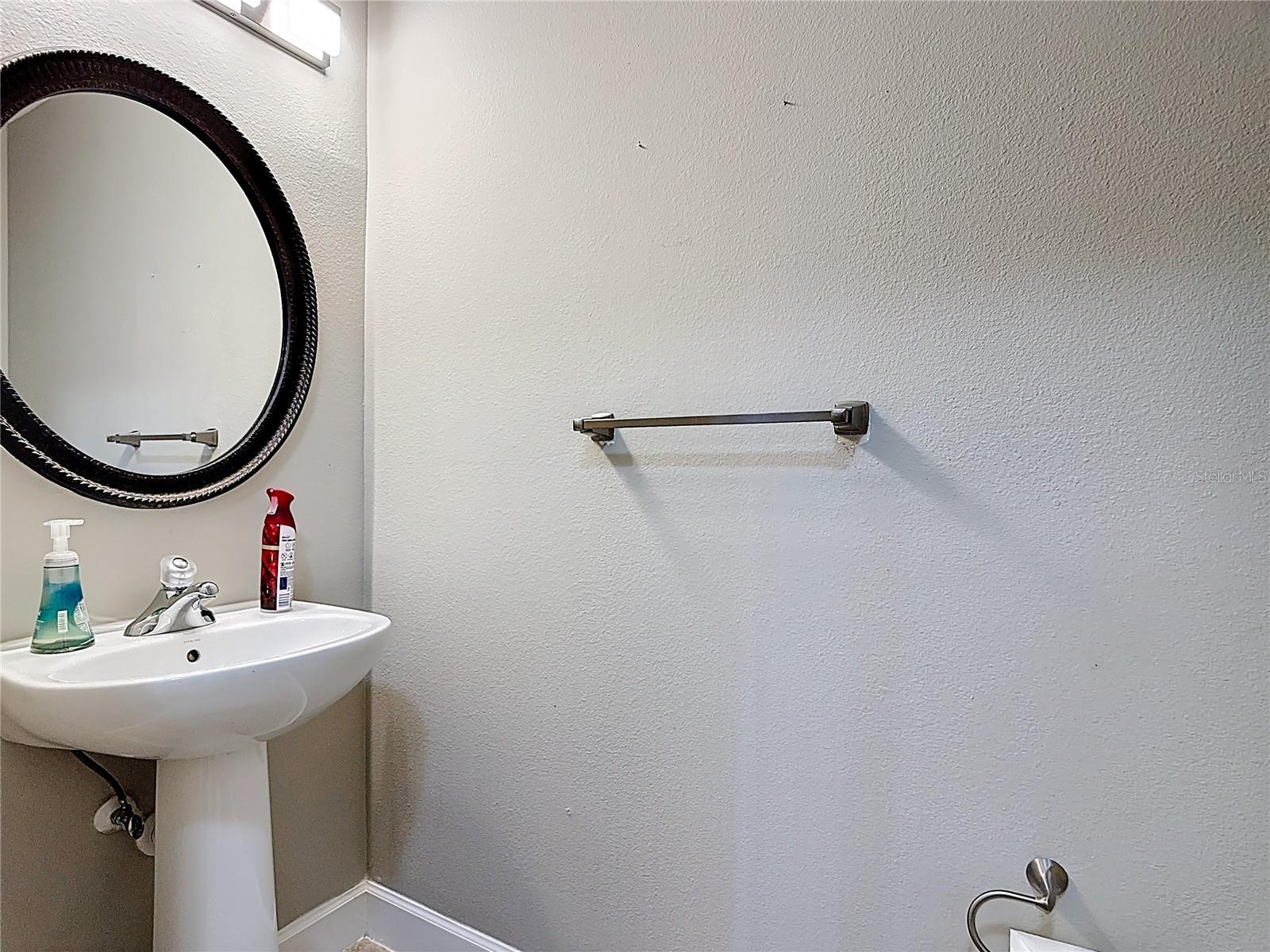 ARTISAN CLUB CONDO PH 2 - Residential