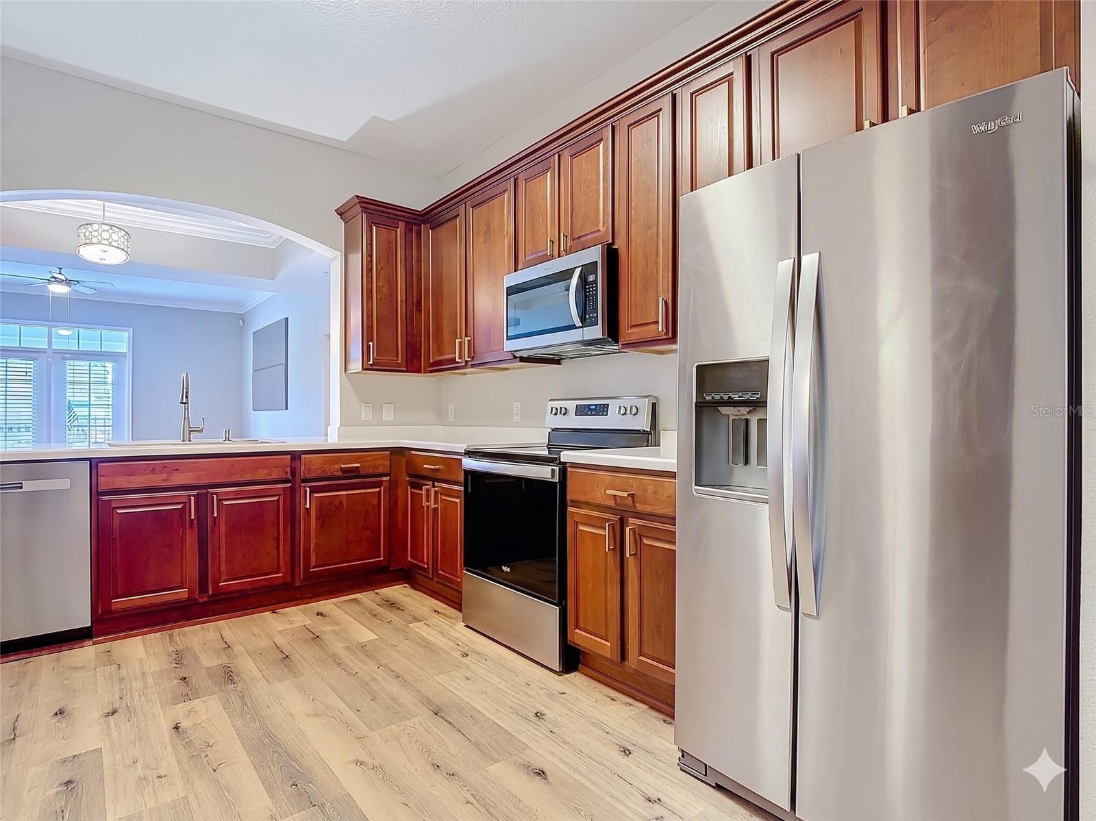 ARTISAN CLUB CONDO PH 2 - Residential