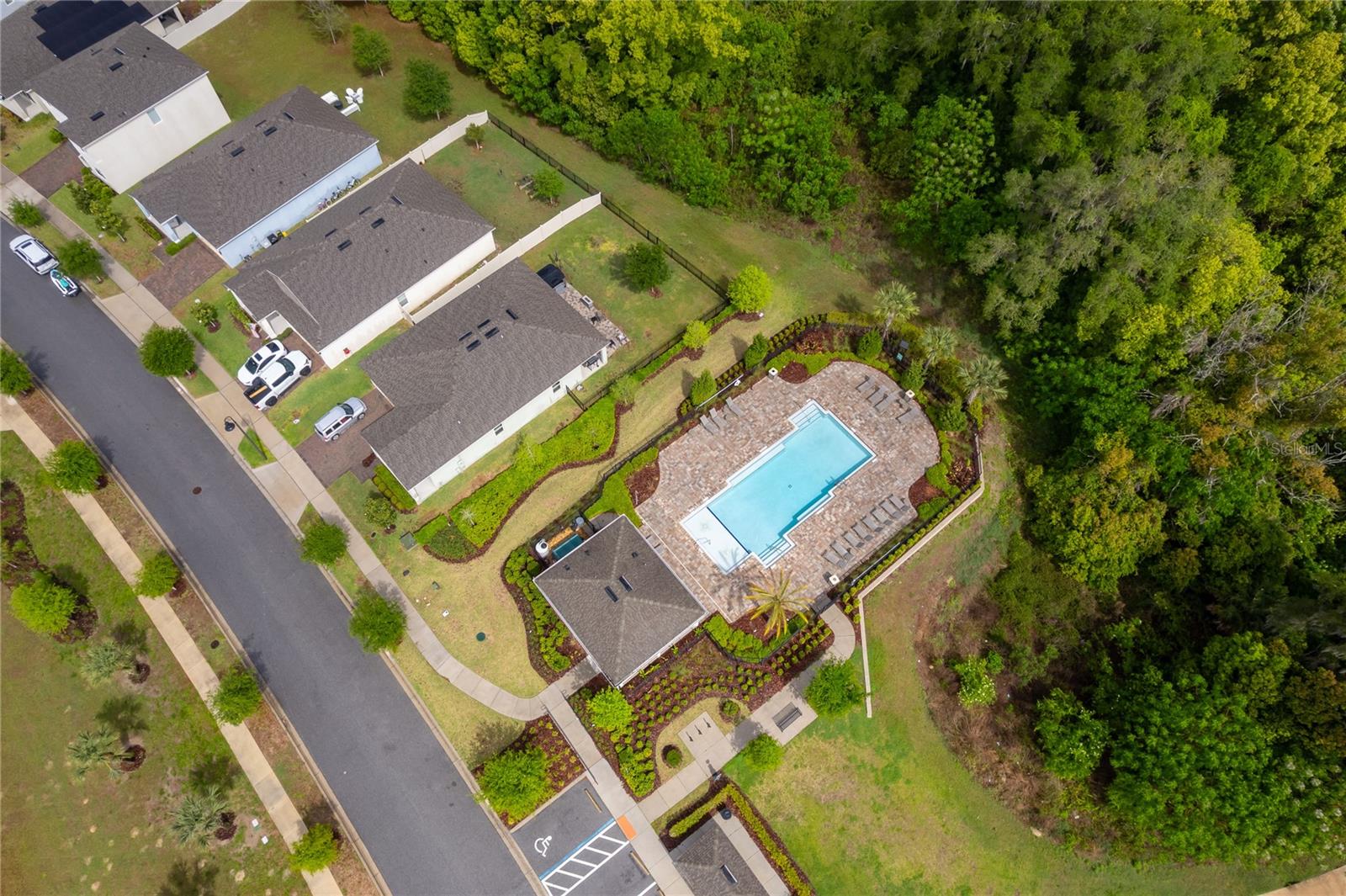 BRIDLE PATH - Residential