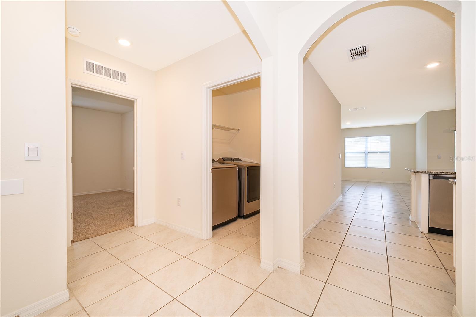 BRIDLE PATH - Residential