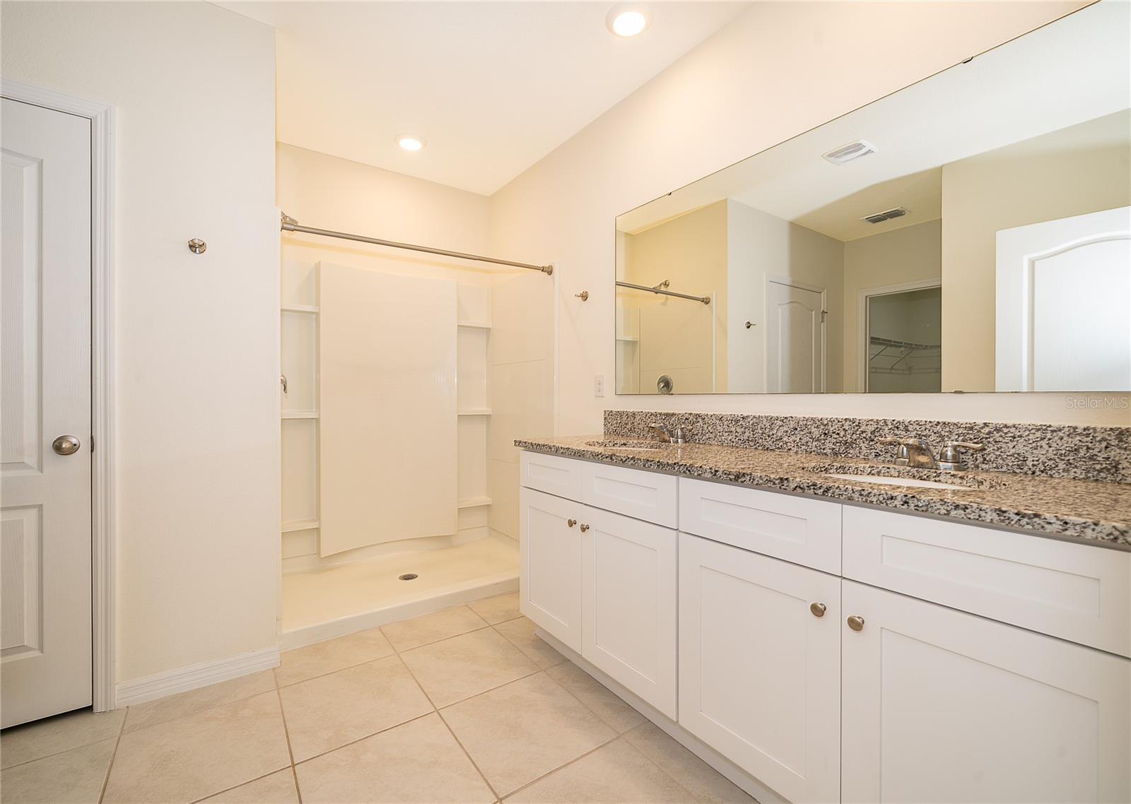 BRIDLE PATH - Residential