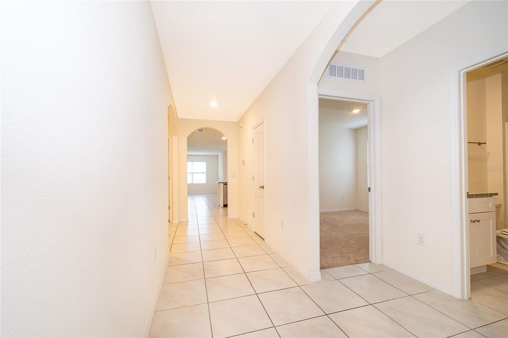 Photo of 5354 Palomino Place, Apopka, FL 32712 (MLS # O6398381)