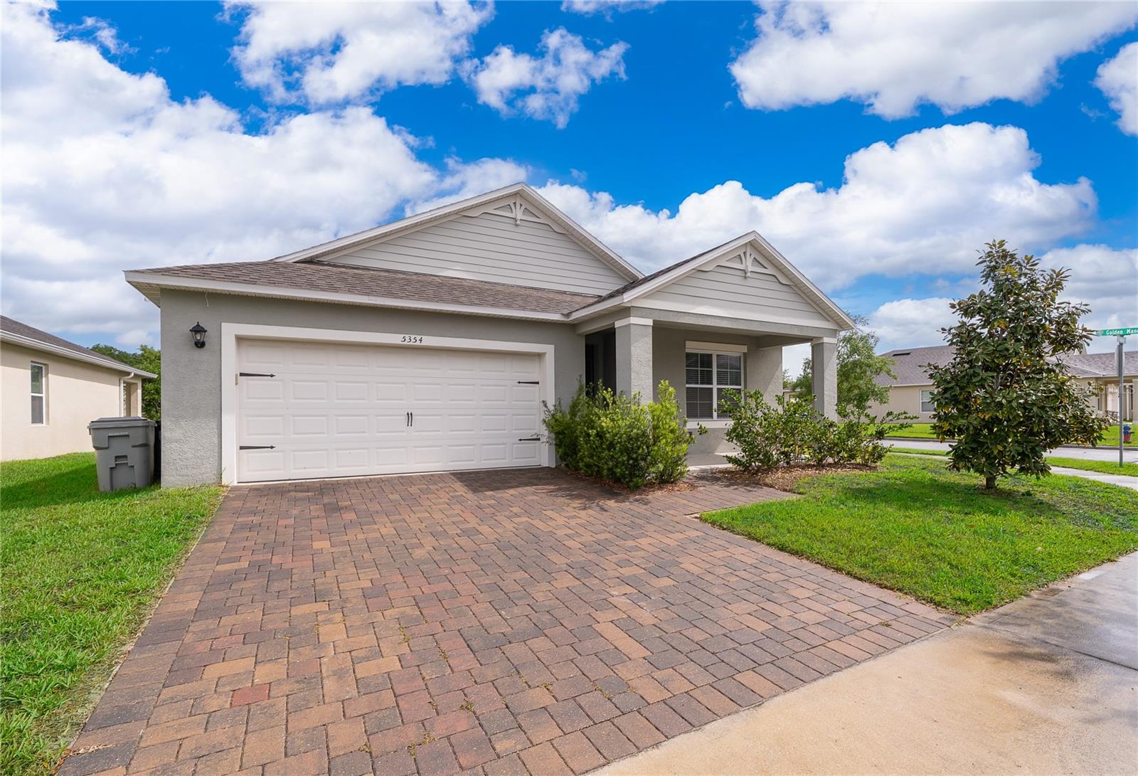 BRIDLE PATH - Residential