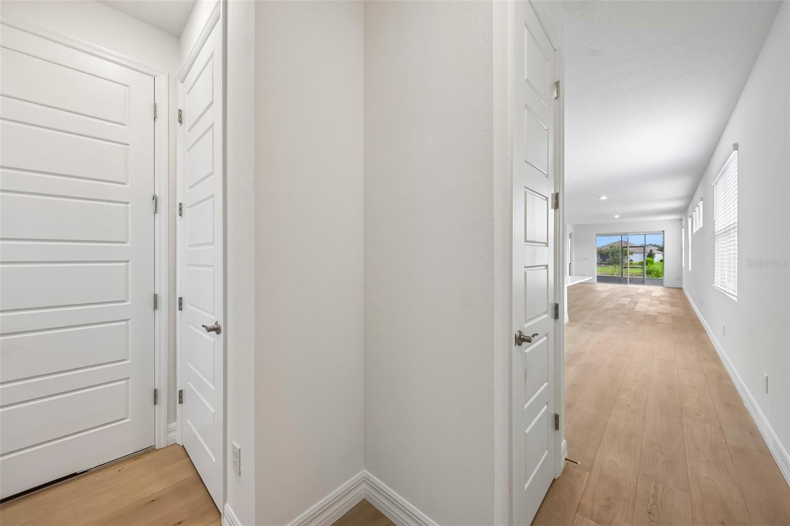8595 BRIDGEPORT BAY CIRCLE