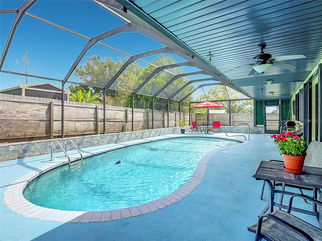 Photo of 7054 Lexington Circle, Brooksville, FL 34602 (MLS # TB8531587)