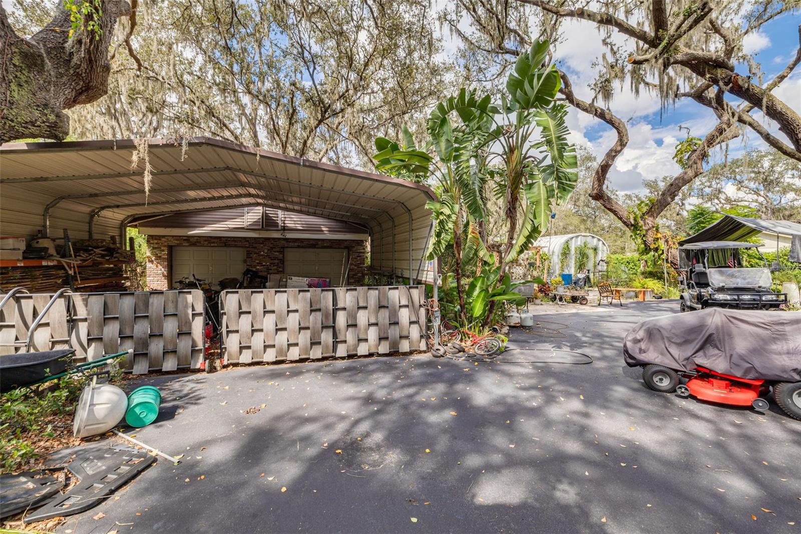UNPLATTED - Residential