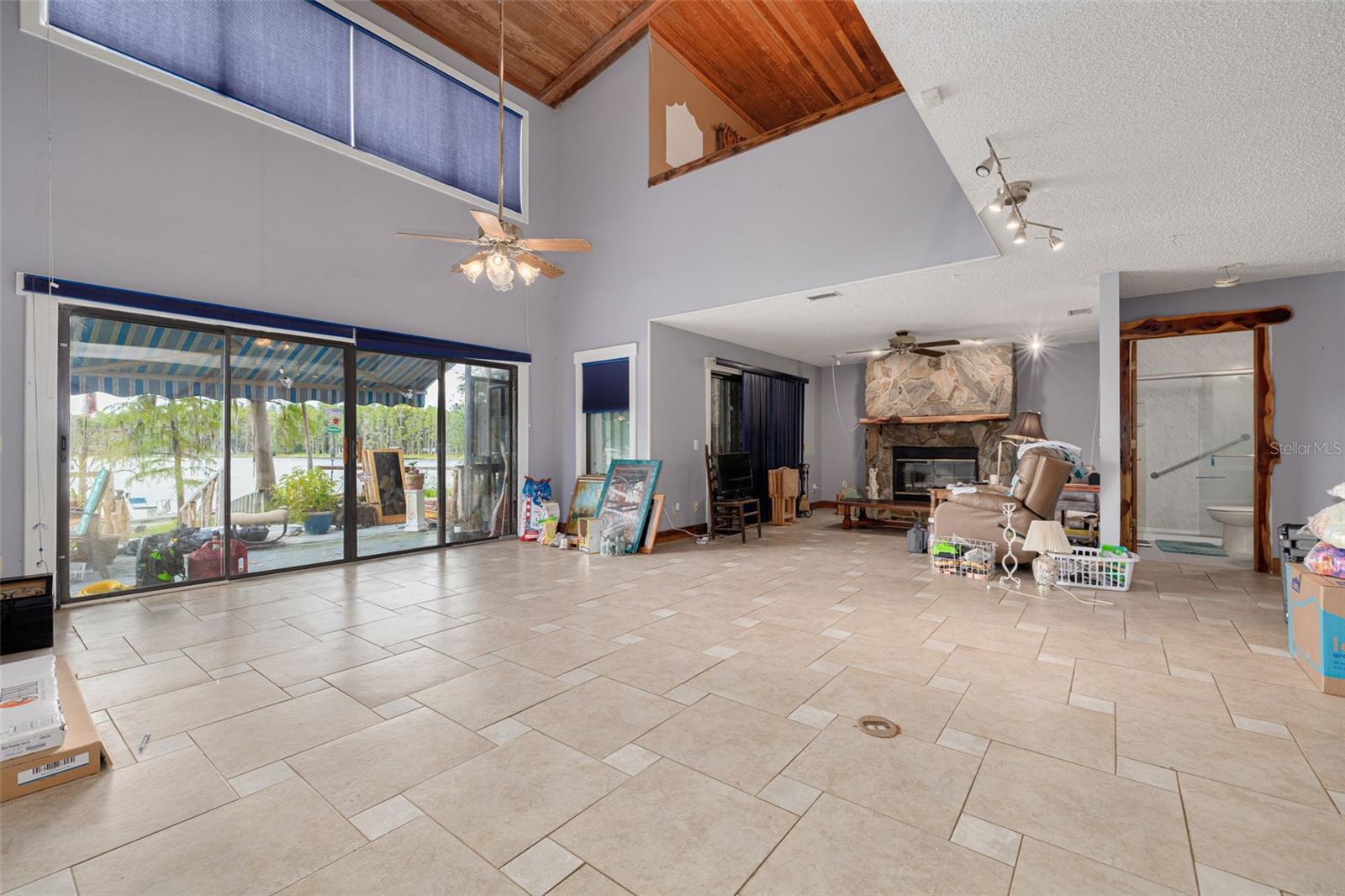 UNPLATTED - Residential