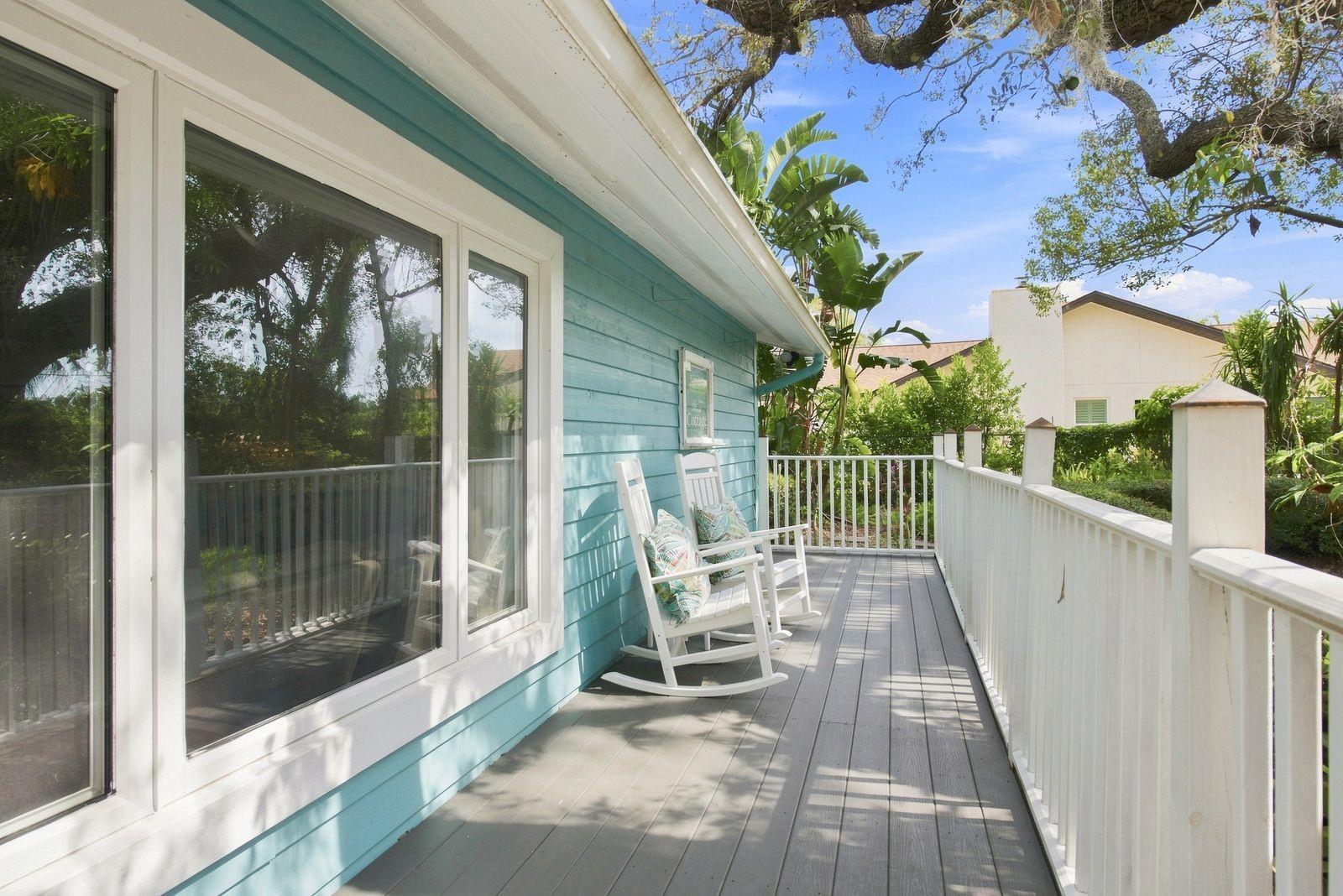 1111 CARLTON ROAD