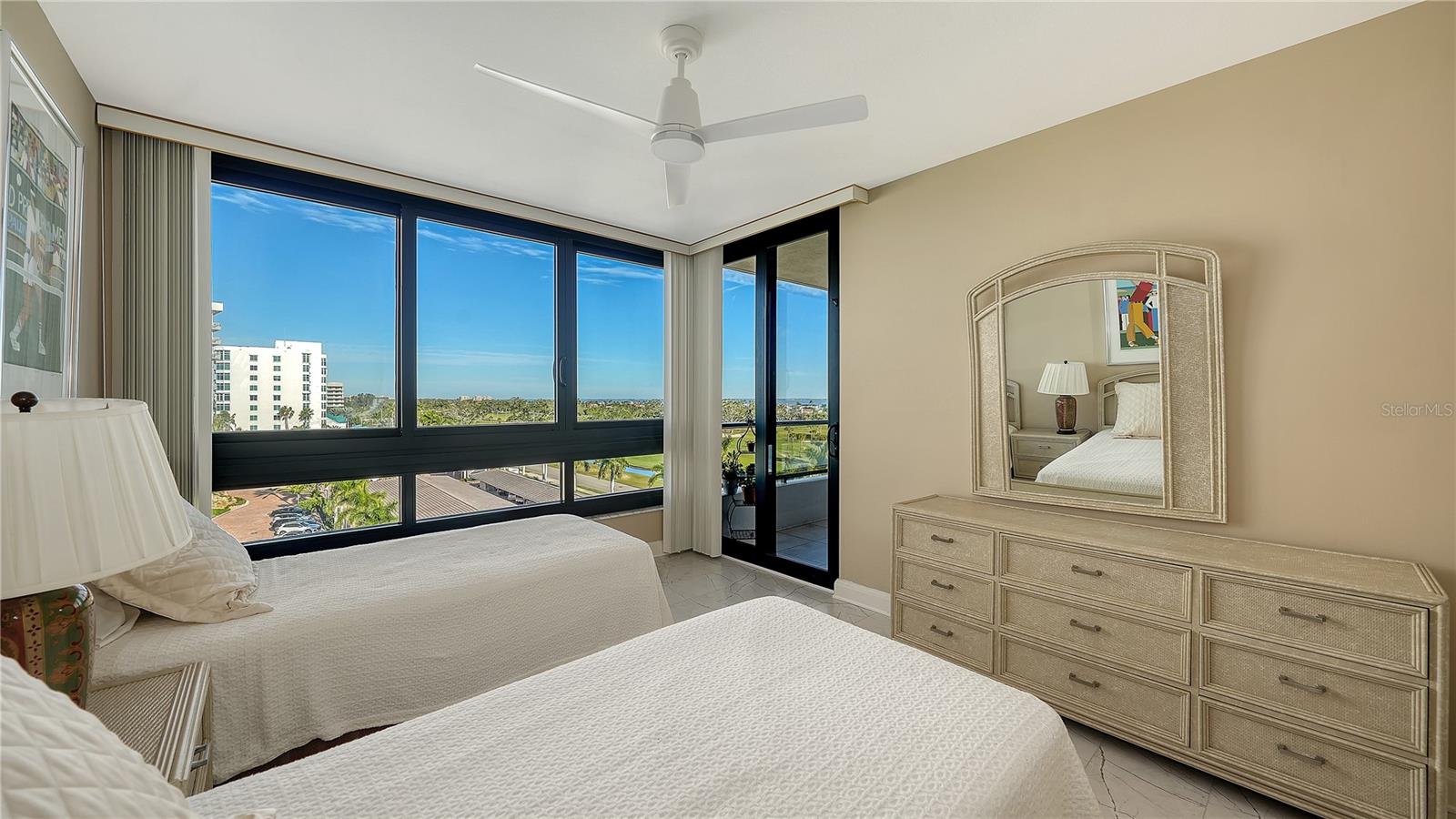 SANCTUARY I - Residential