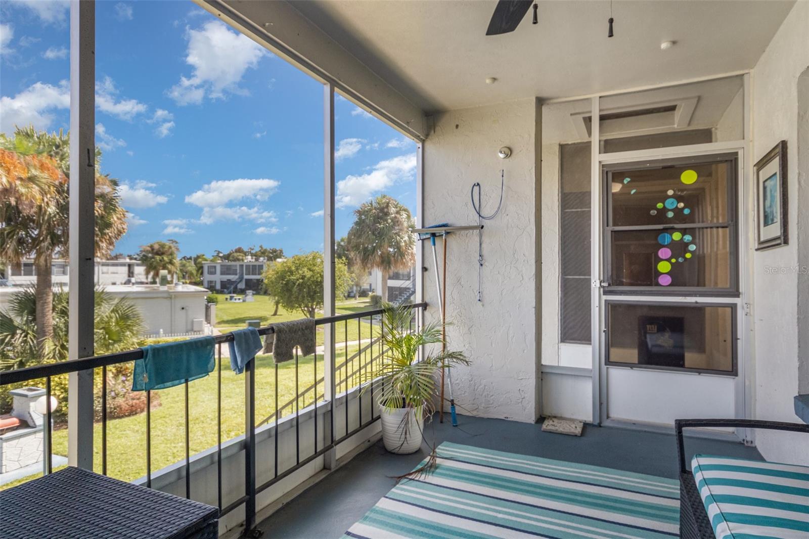 TERRA CONDO - Residential