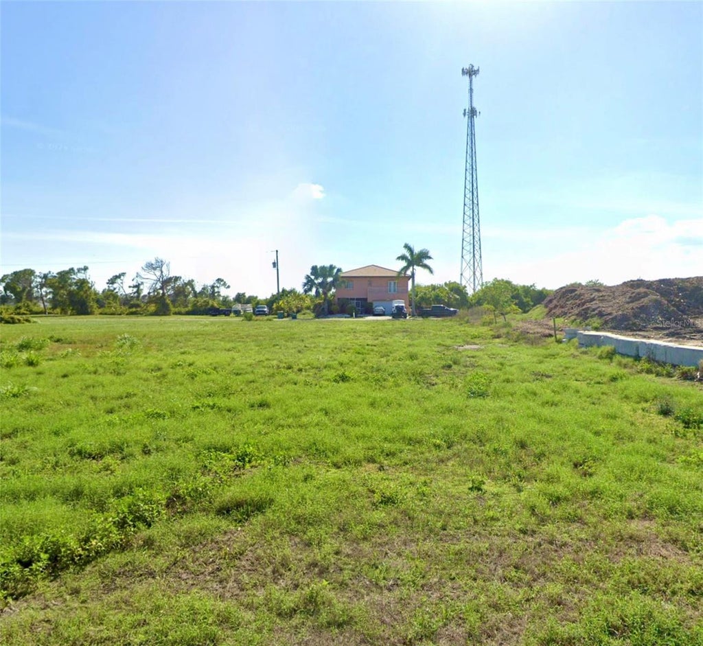 Photo of 150 Brig Circle E, Placida, FL 33946 (MLS # O6444272)