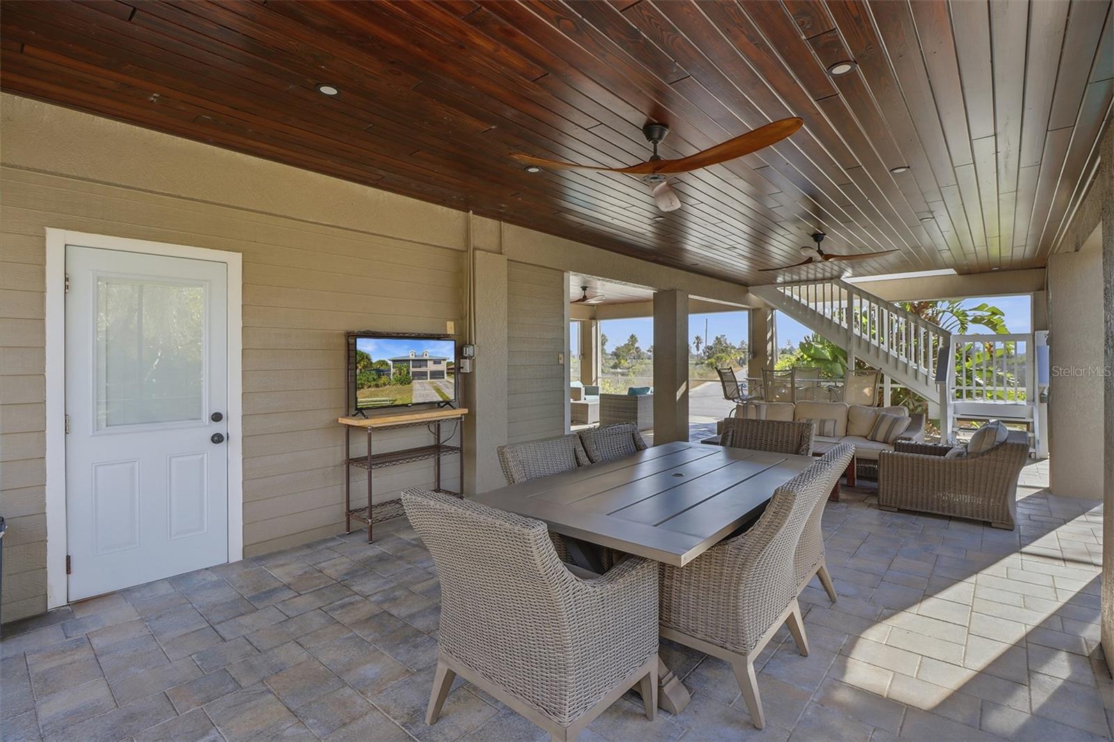 WOODS N WATER UNREC SUB - Residential