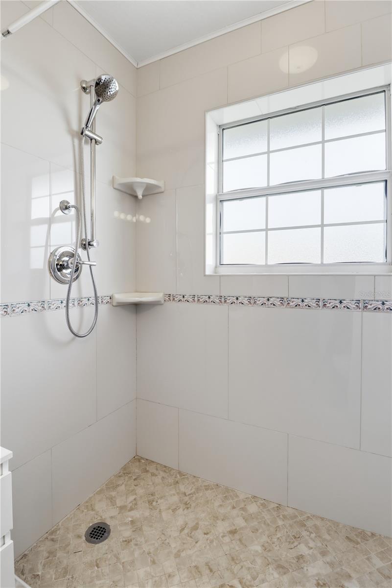 WOODS N WATER UNREC SUB - Residential