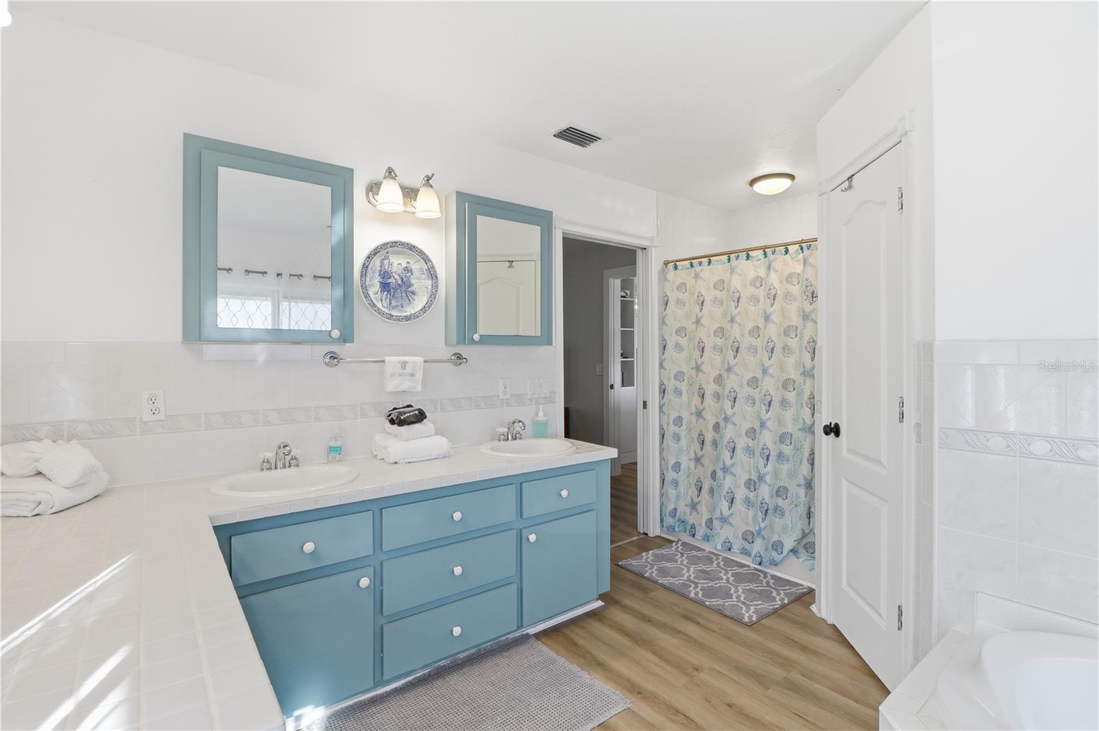 WOODS N WATER UNREC SUB - Residential