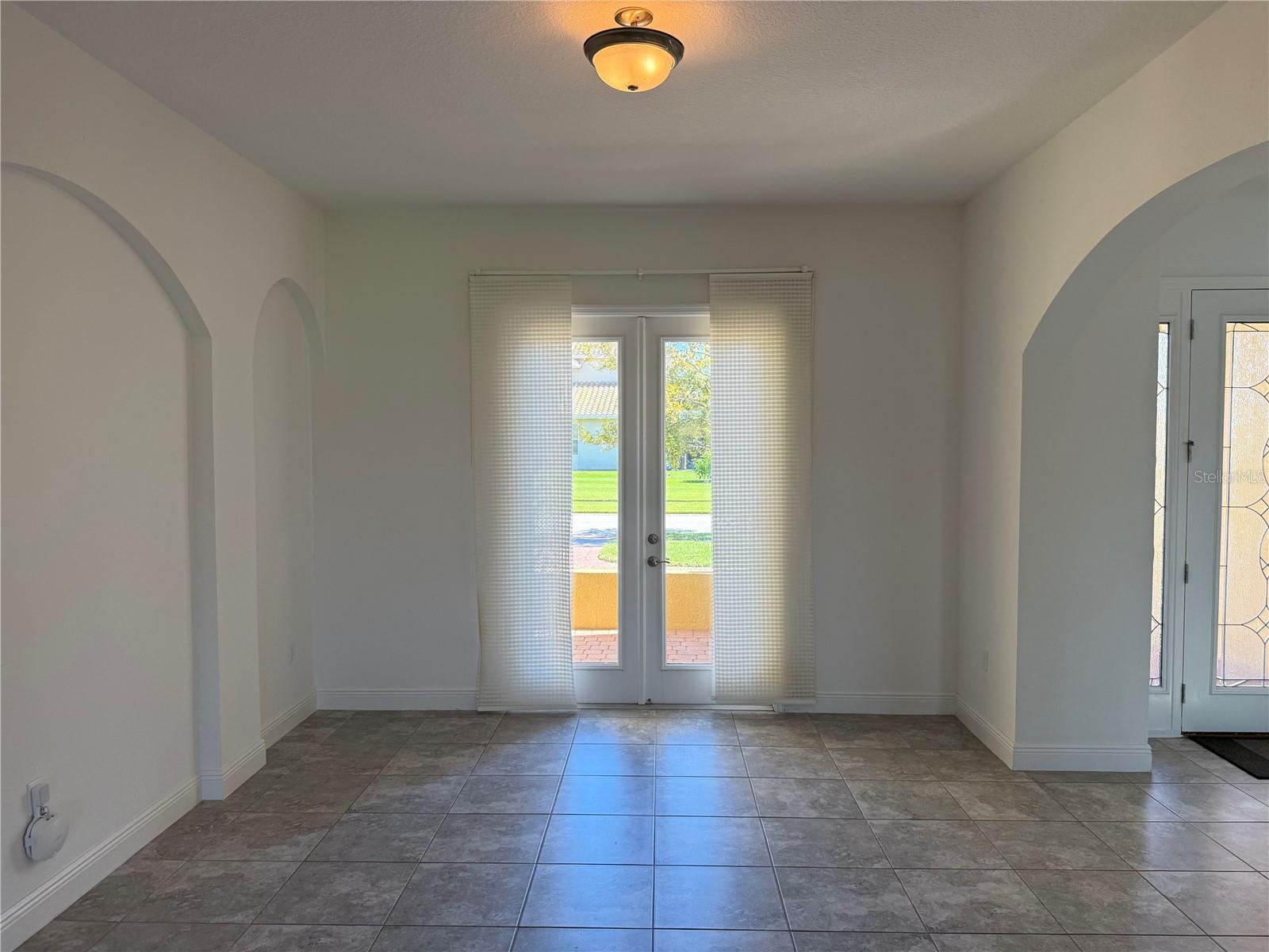 BELLALAGO PH 6H & 6I - Residential
