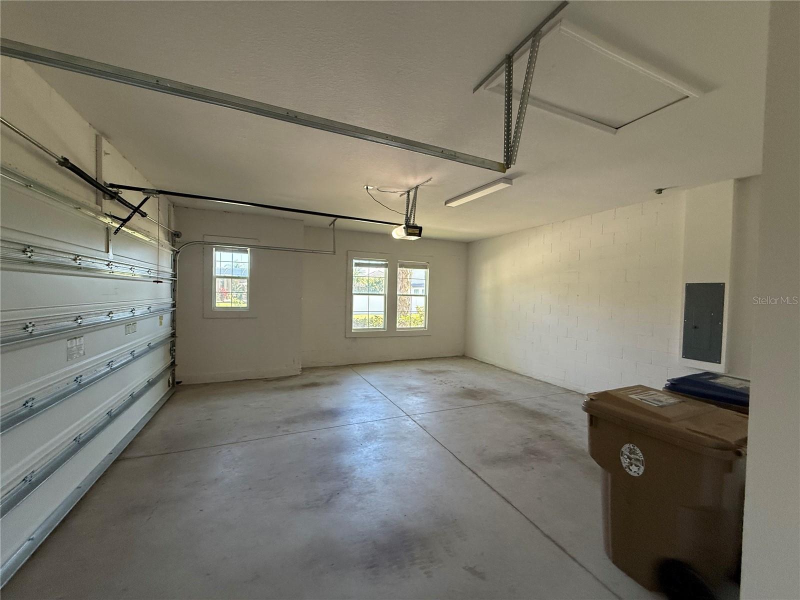 BELLALAGO PH 6H & 6I - Residential